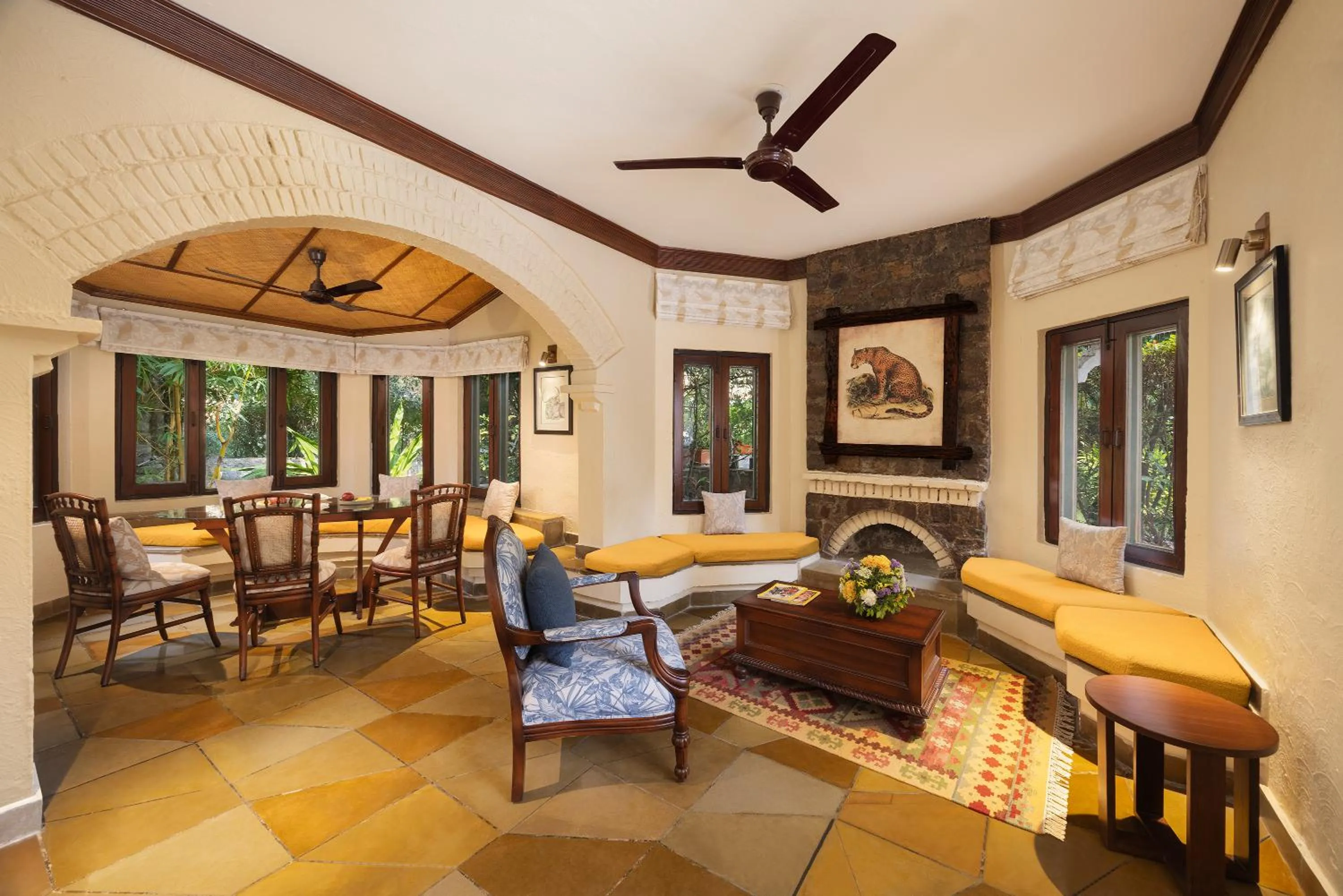 The Riverview Retreat Corbett by Leisure Hotels