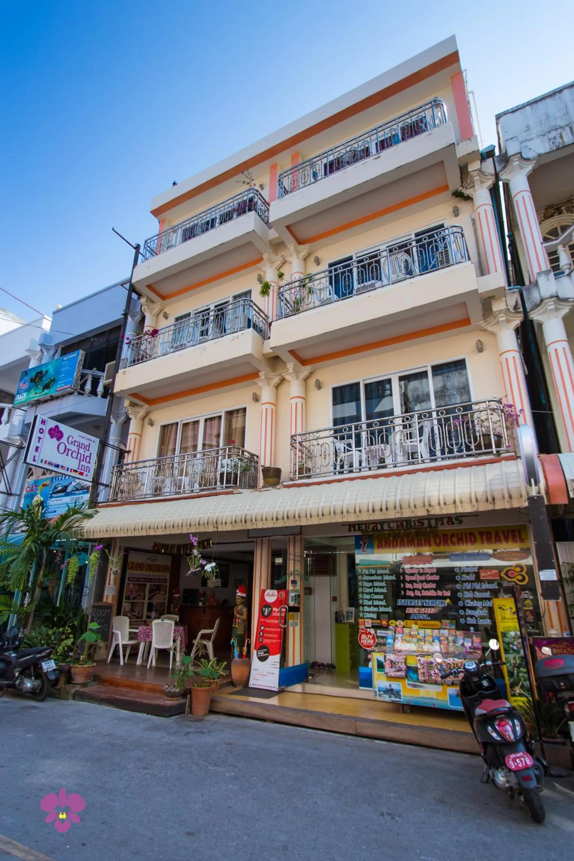 Balcony/Terrace in Grand Orchid Inn Patong beach