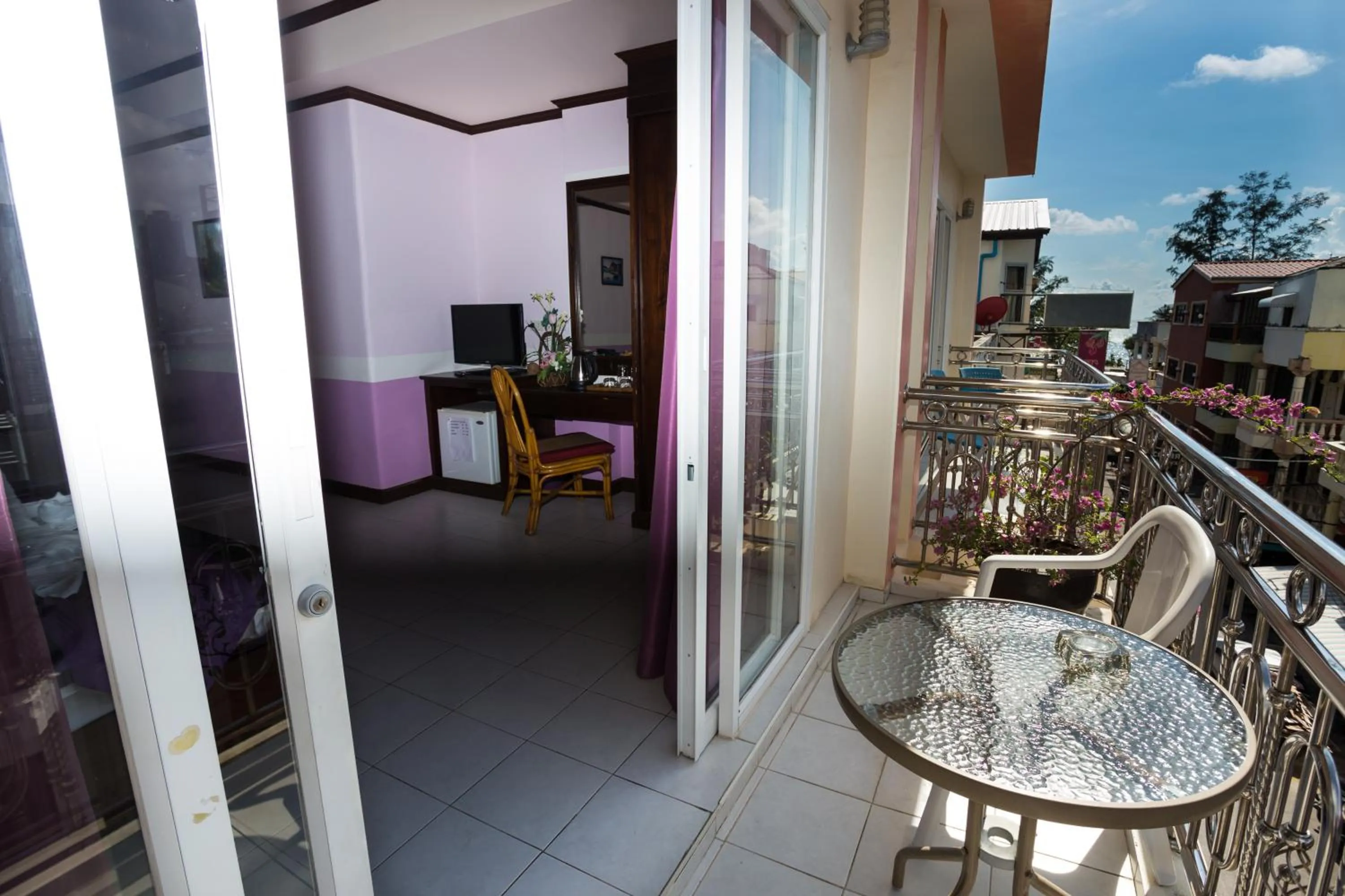 Property building in Grand Orchid Inn Patong beach