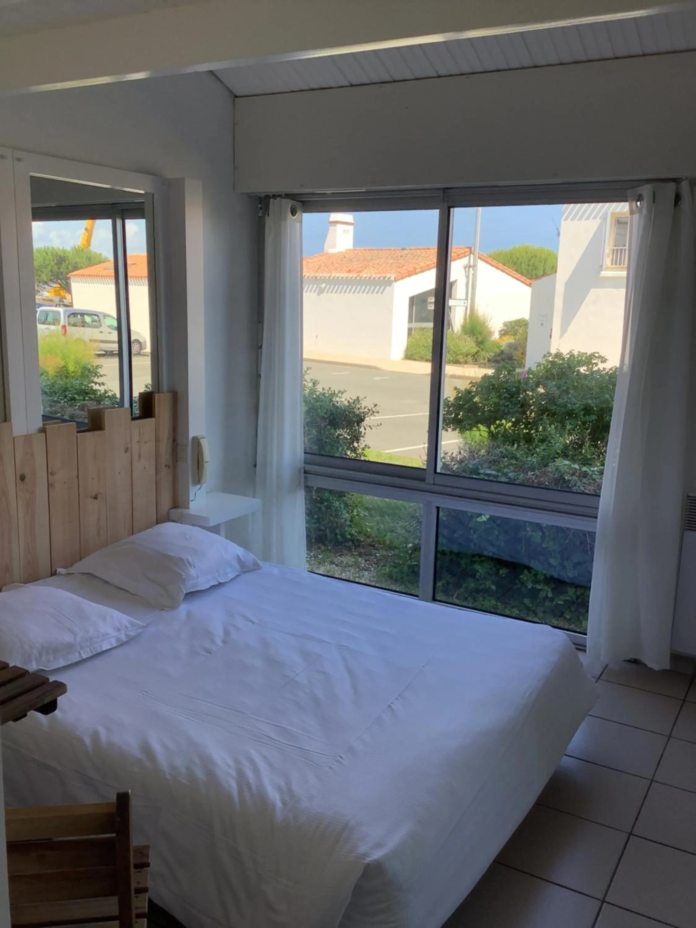 Standard Double Room in Hotel Bord A Bord