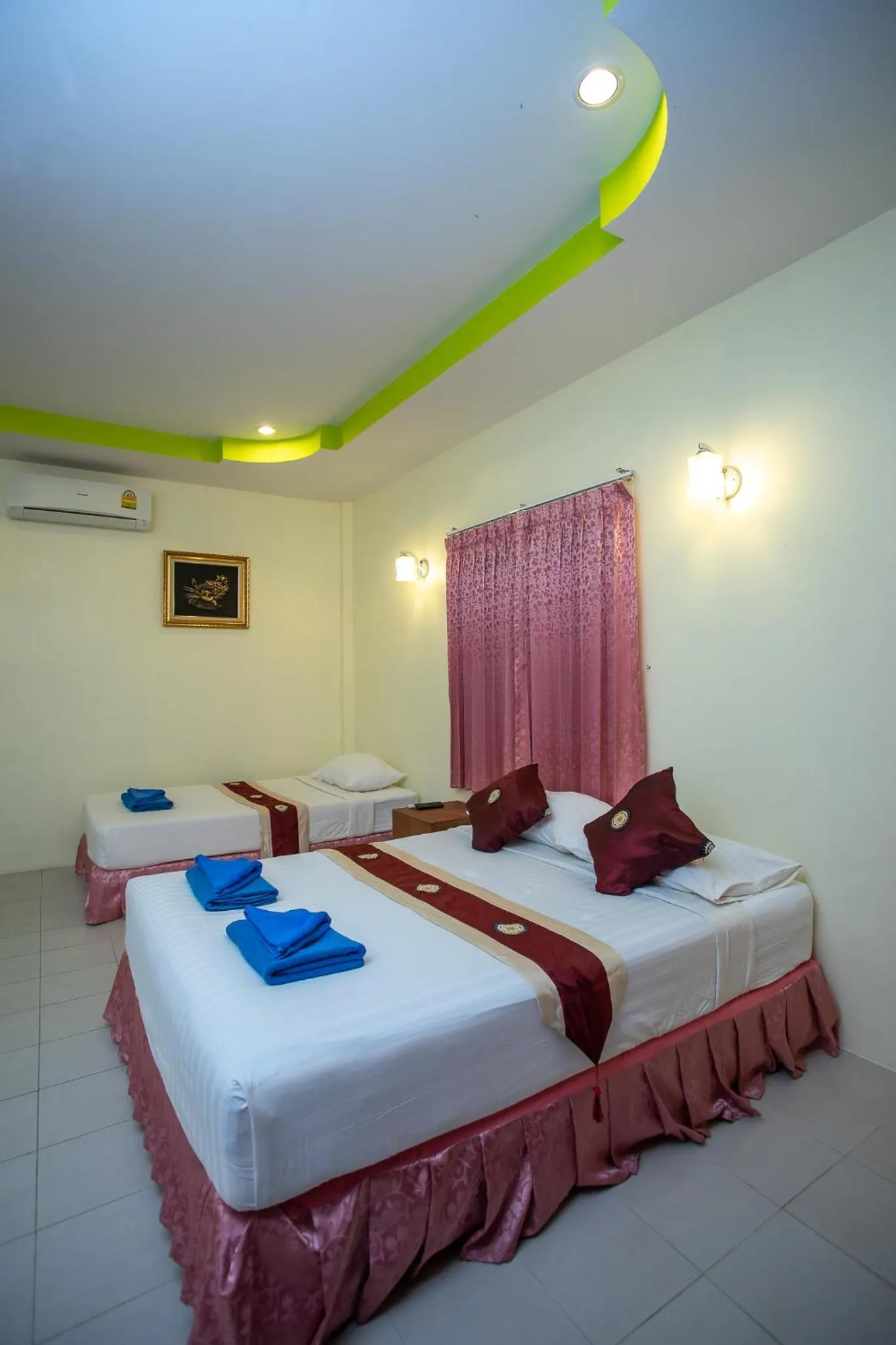 Bedroom, Bed in Rung Arun Resort