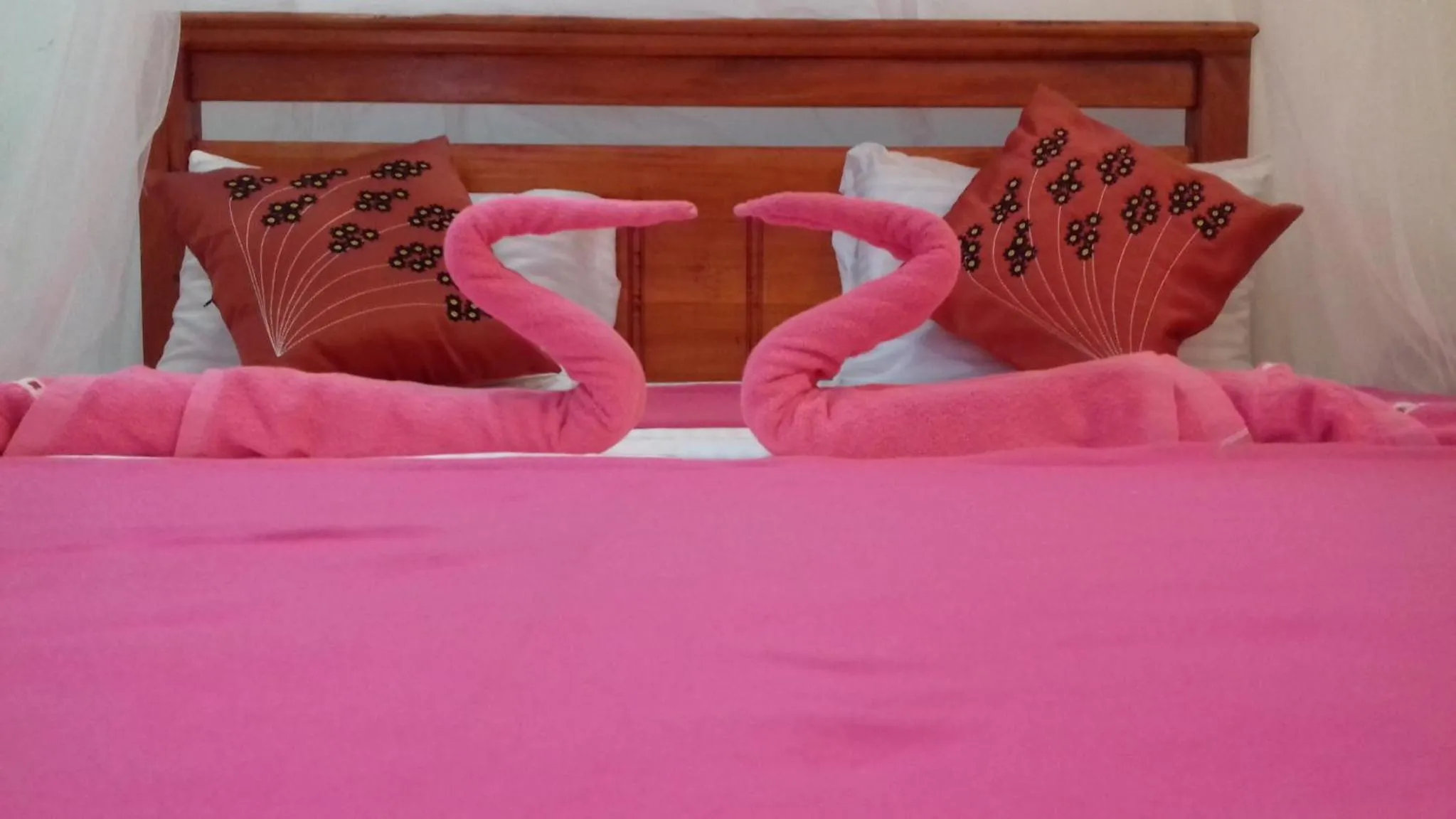 Bed in Opal Cottage Ella