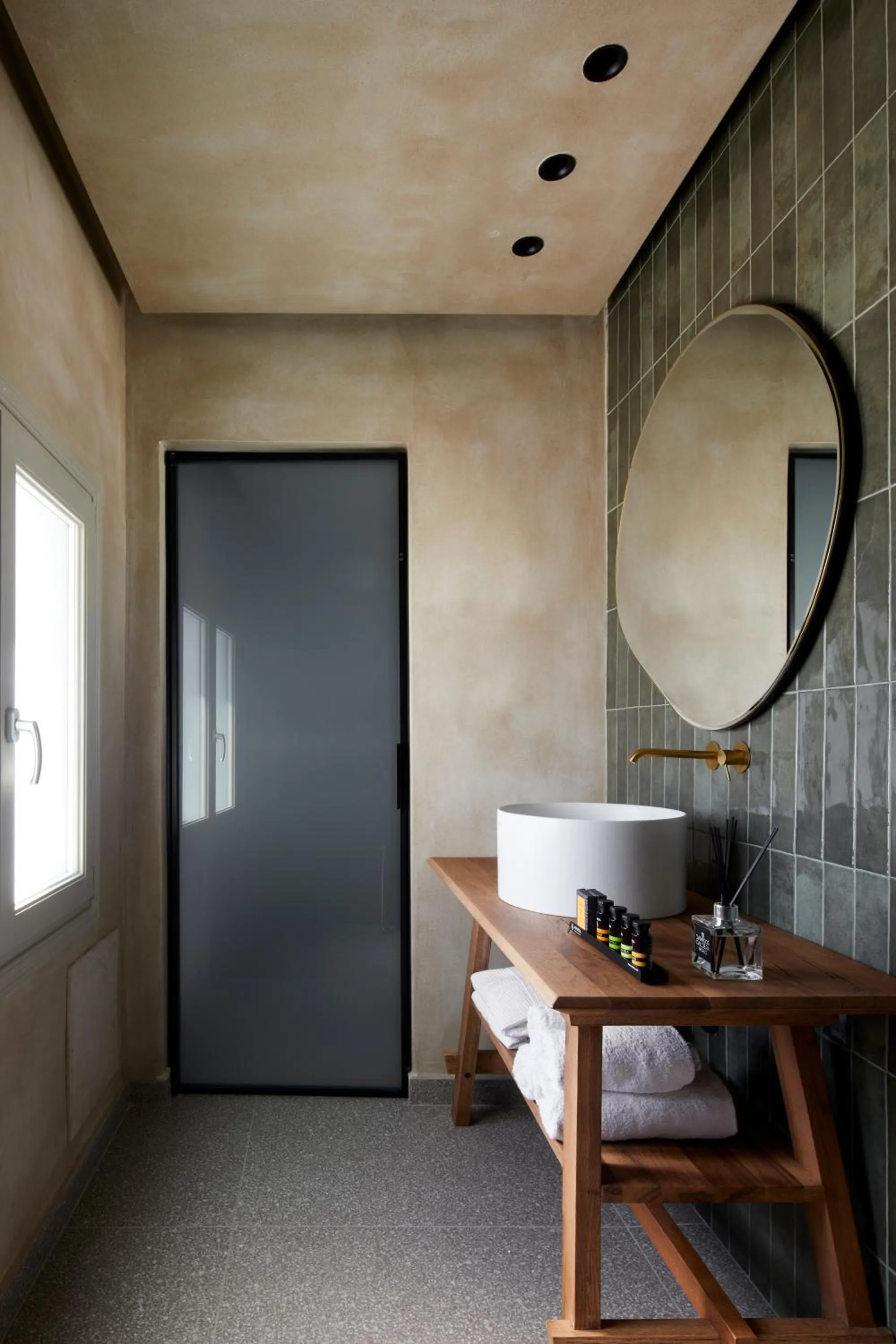 Bathroom in Damigos Caldera World