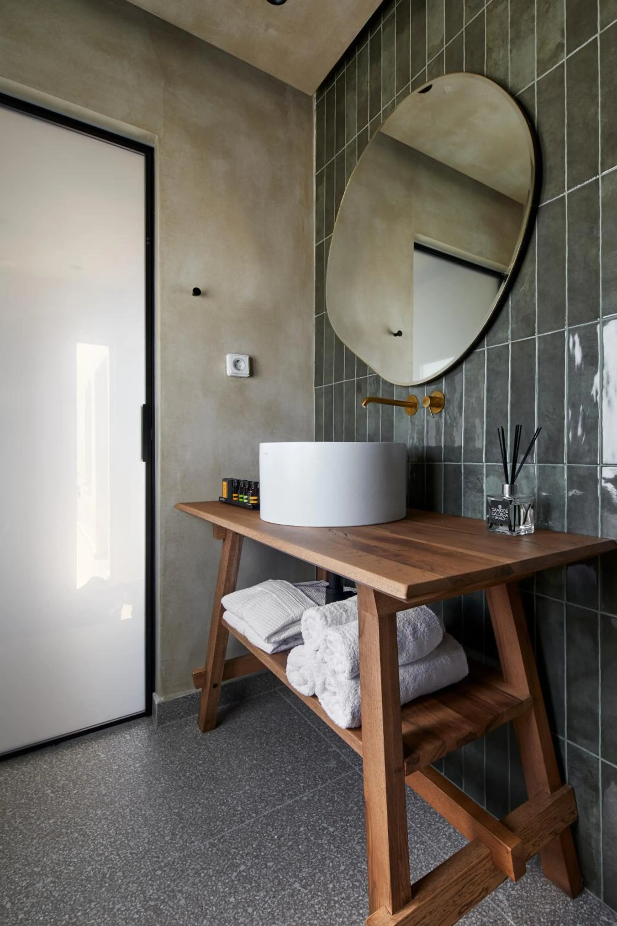 Bathroom in Damigos Caldera World