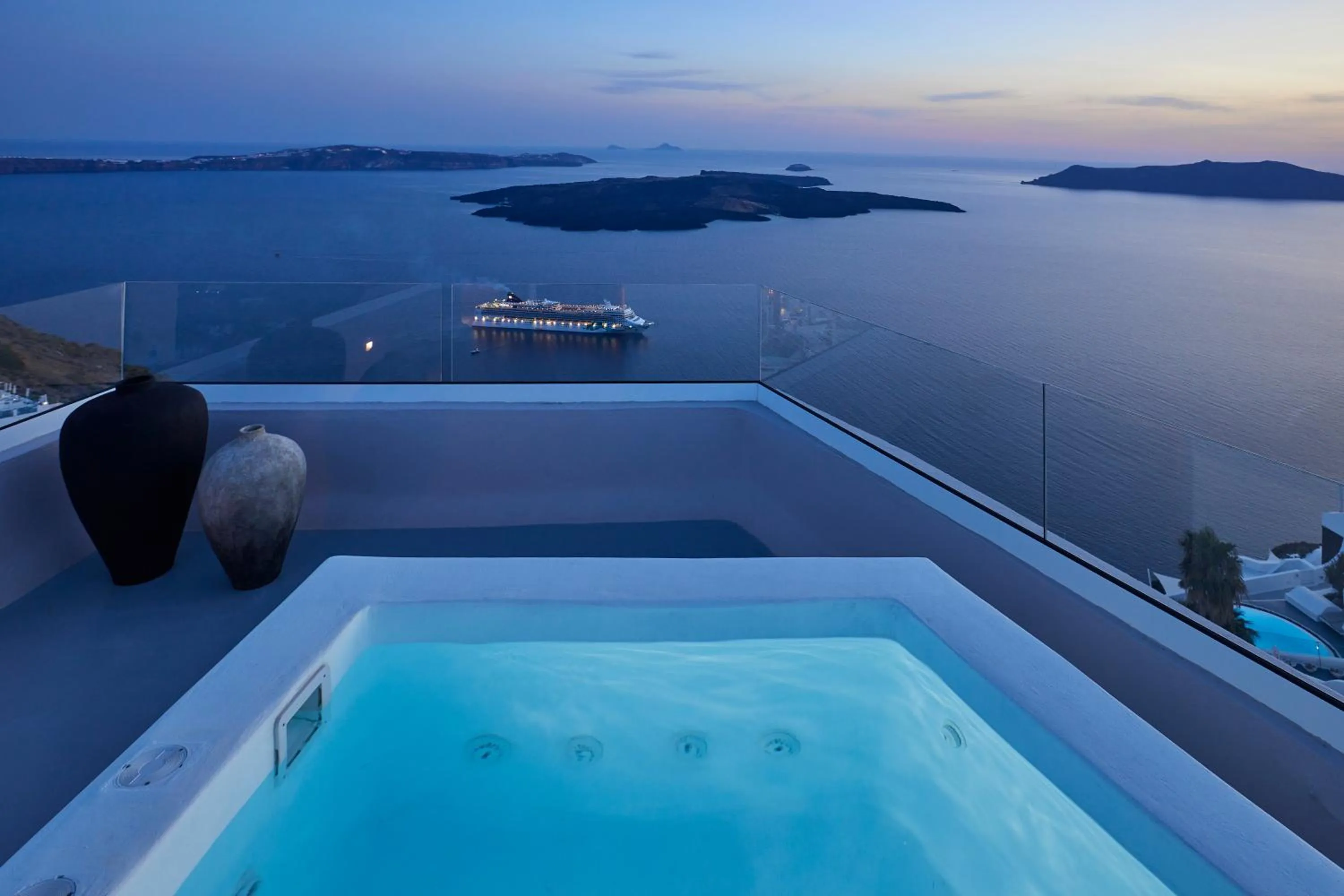 Natural landscape in Damigos Caldera World