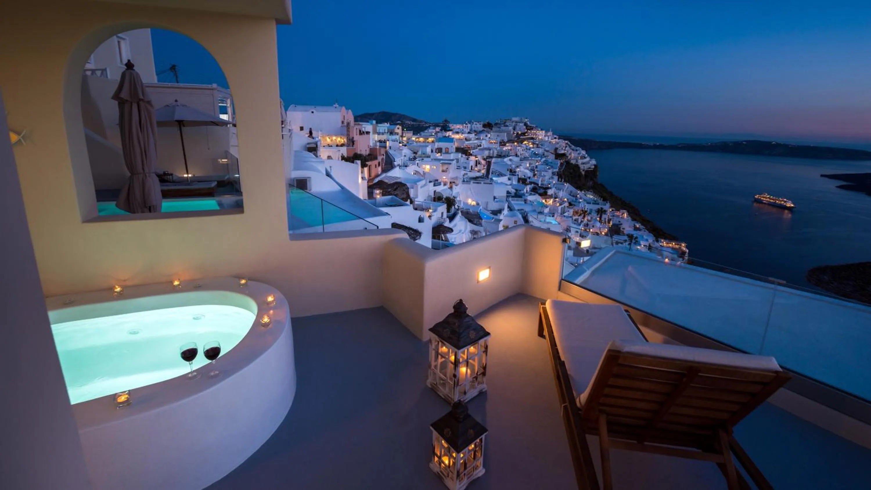 Sea view in Damigos Caldera World