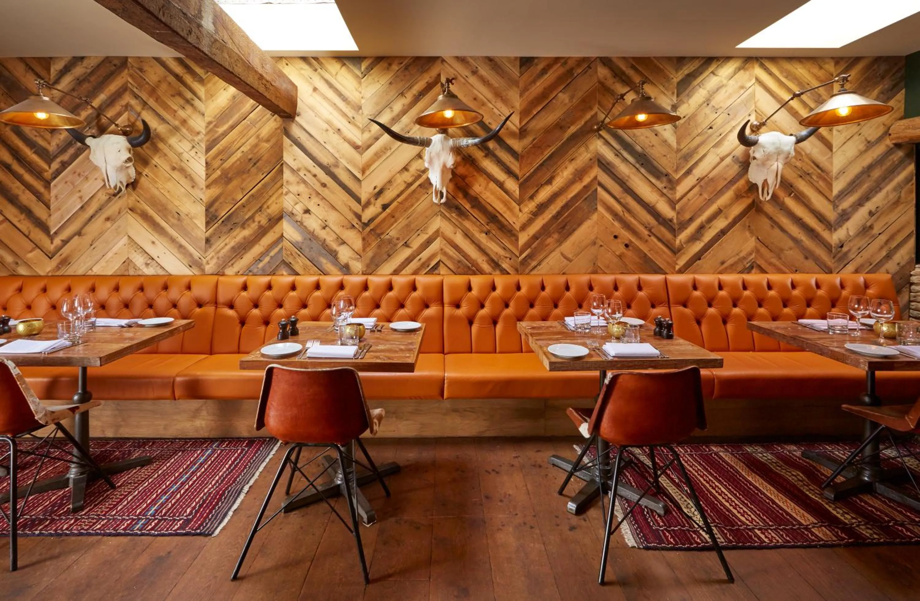 Restaurant/places to eat in The Bull Hotel