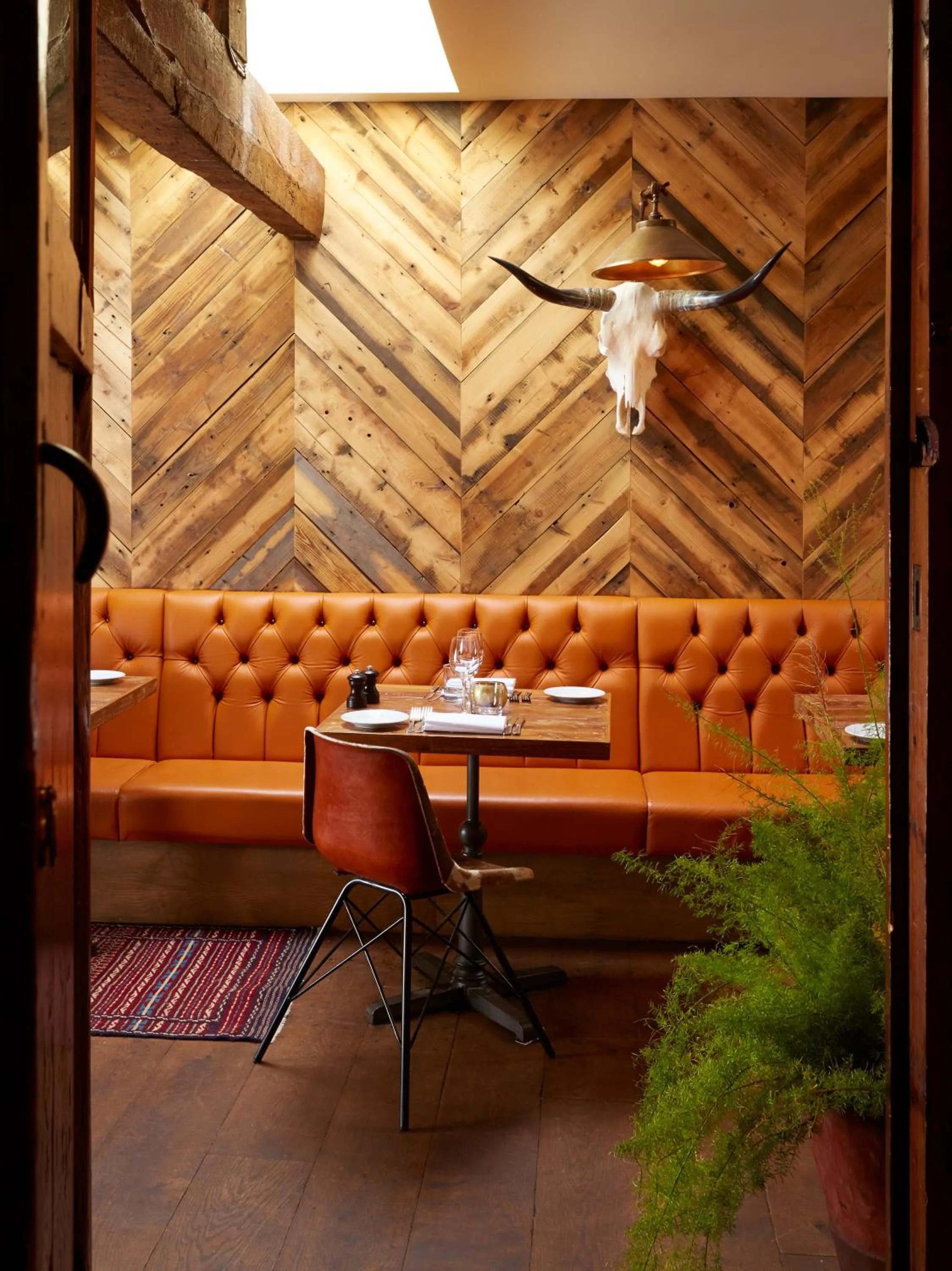 Restaurant/places to eat in The Bull Hotel