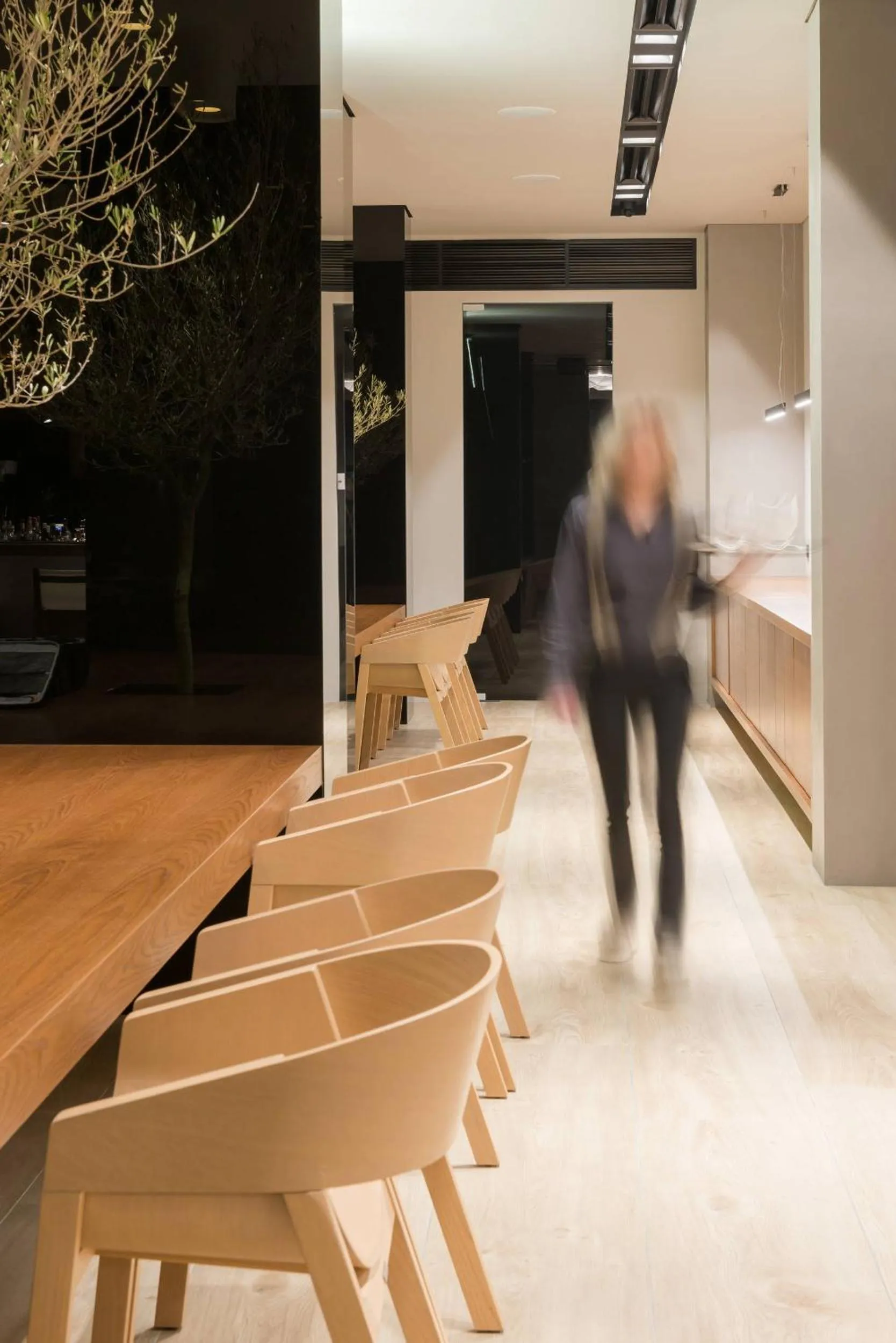 Restaurant/places to eat in Angelica Hotel