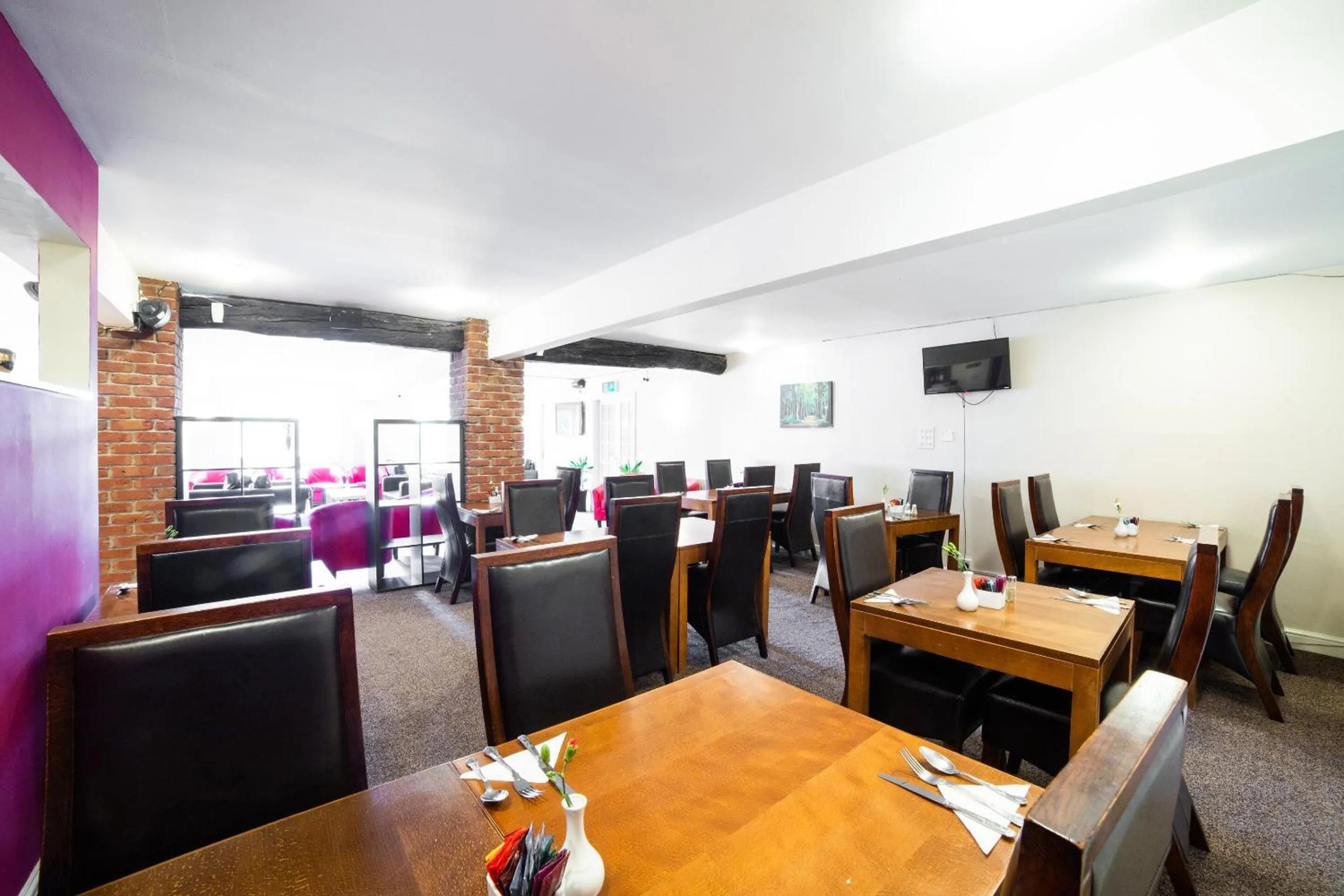 Restaurant/places to eat in OYO White Horse Lodge Hotel, East Thirsk