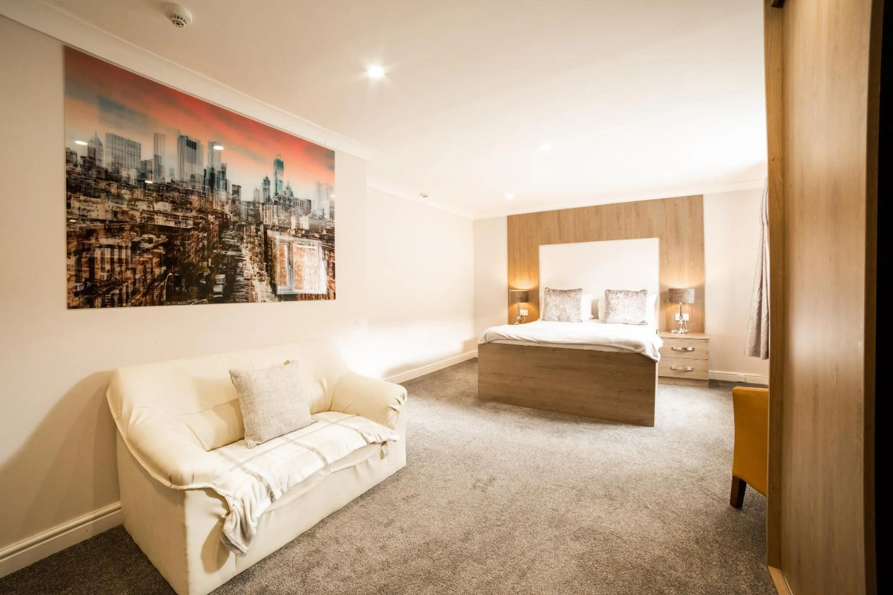 Bedroom in OYO White Horse Lodge Hotel, East Thirsk