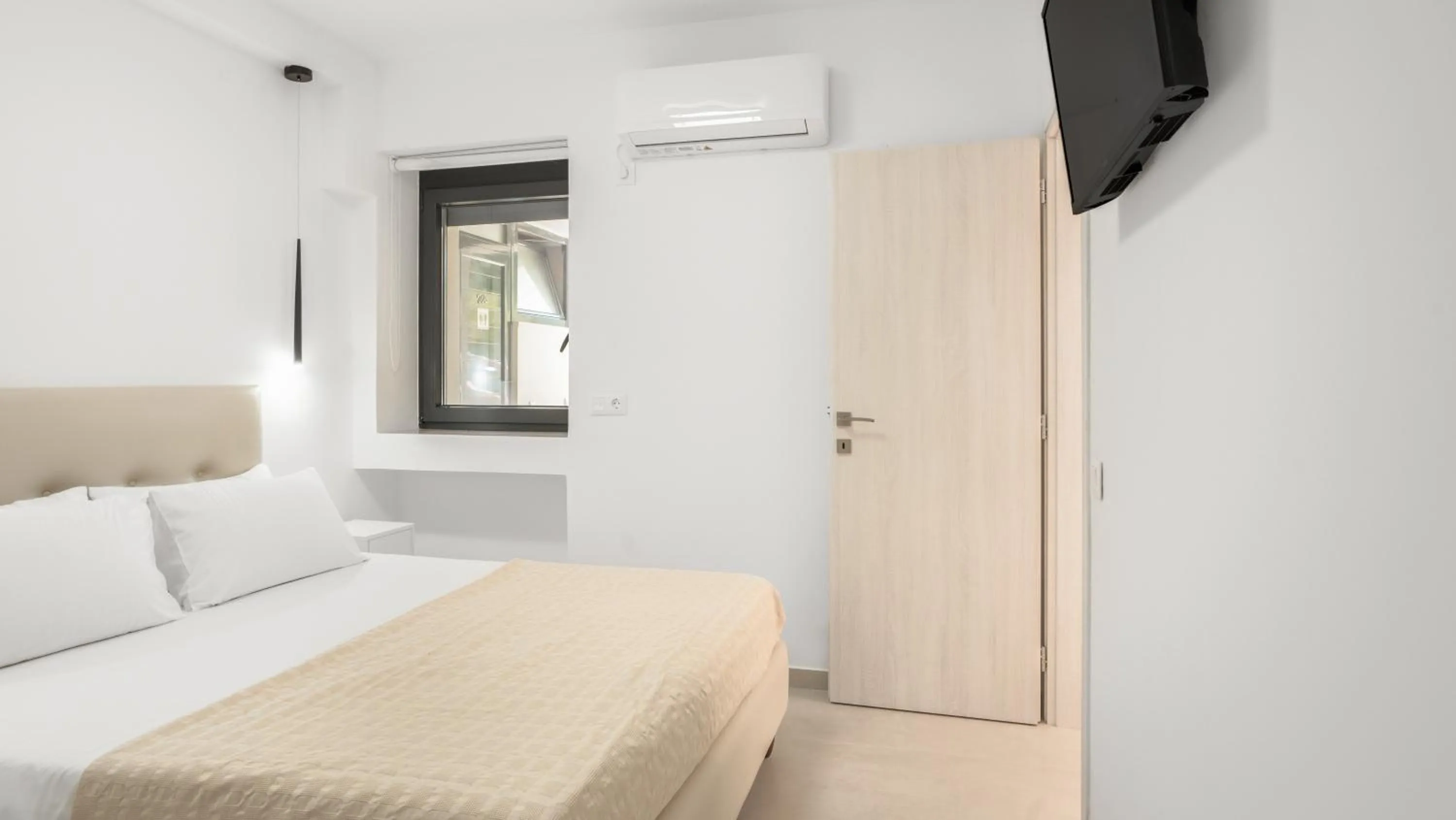 TV and multimedia, Bed in Agni Suites