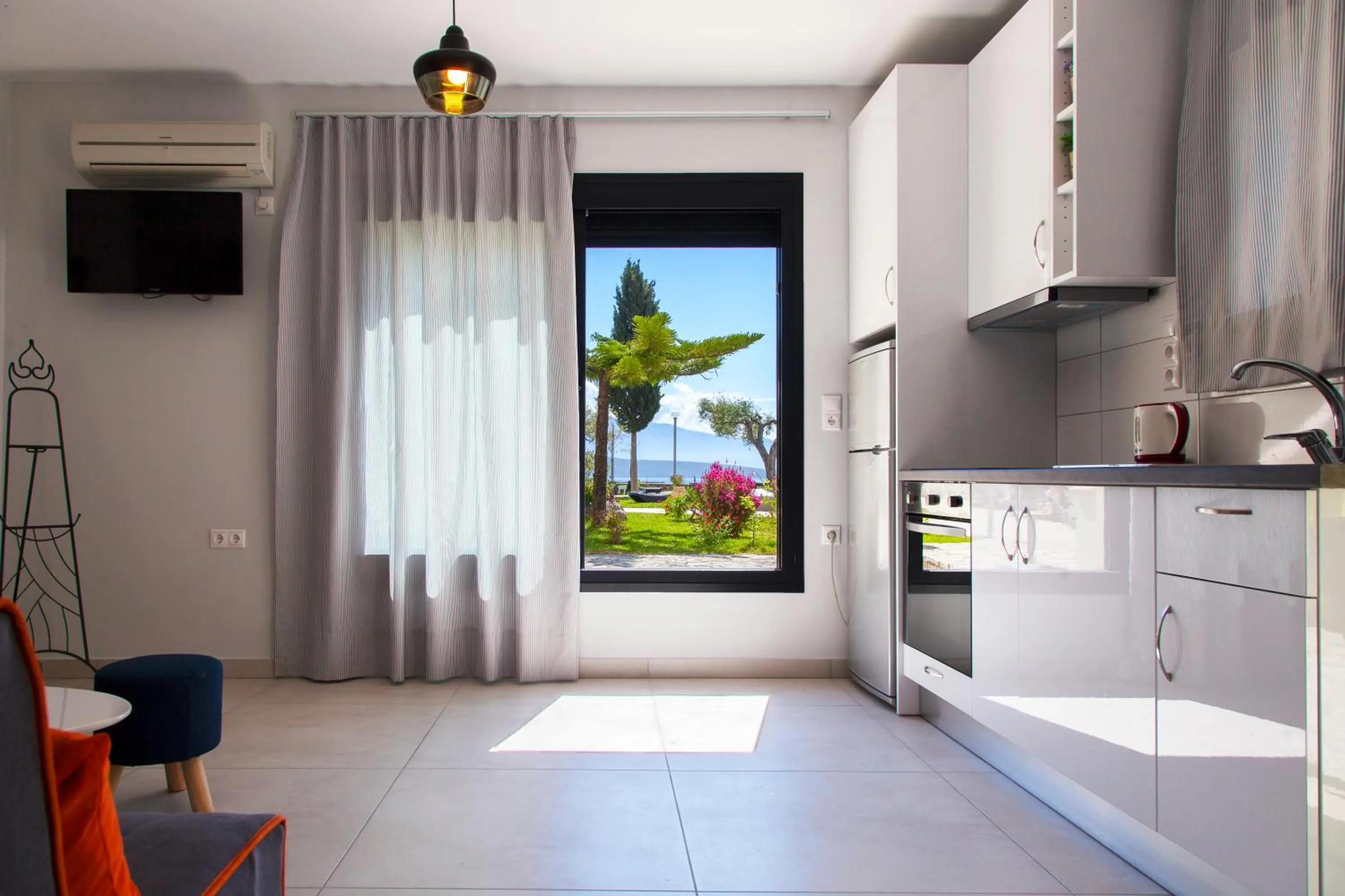 Kitchen or kitchenette in Agni Suites