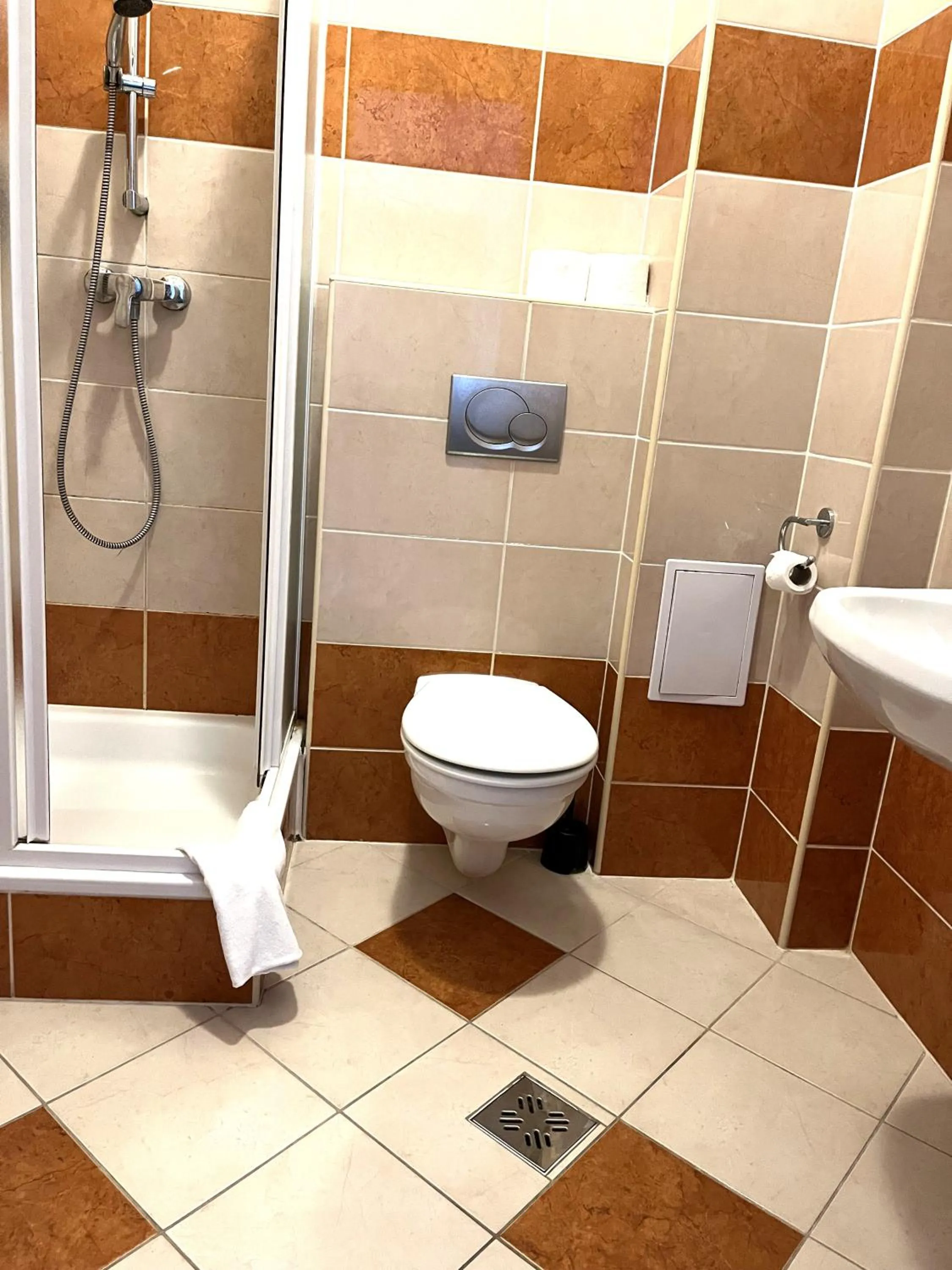 Bathroom in Broadway City Guesthouse