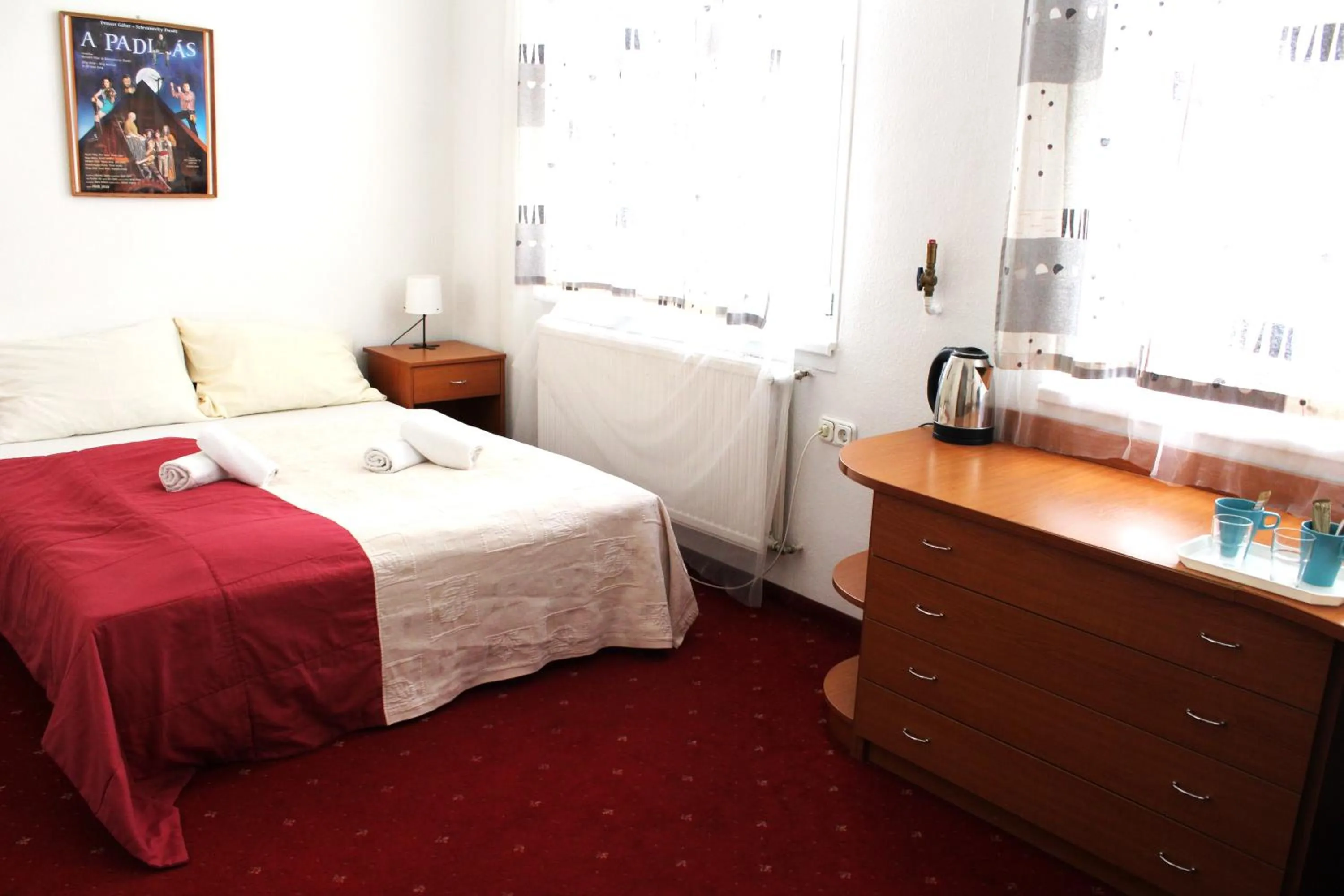 Bedroom, Bed in Broadway City Guesthouse