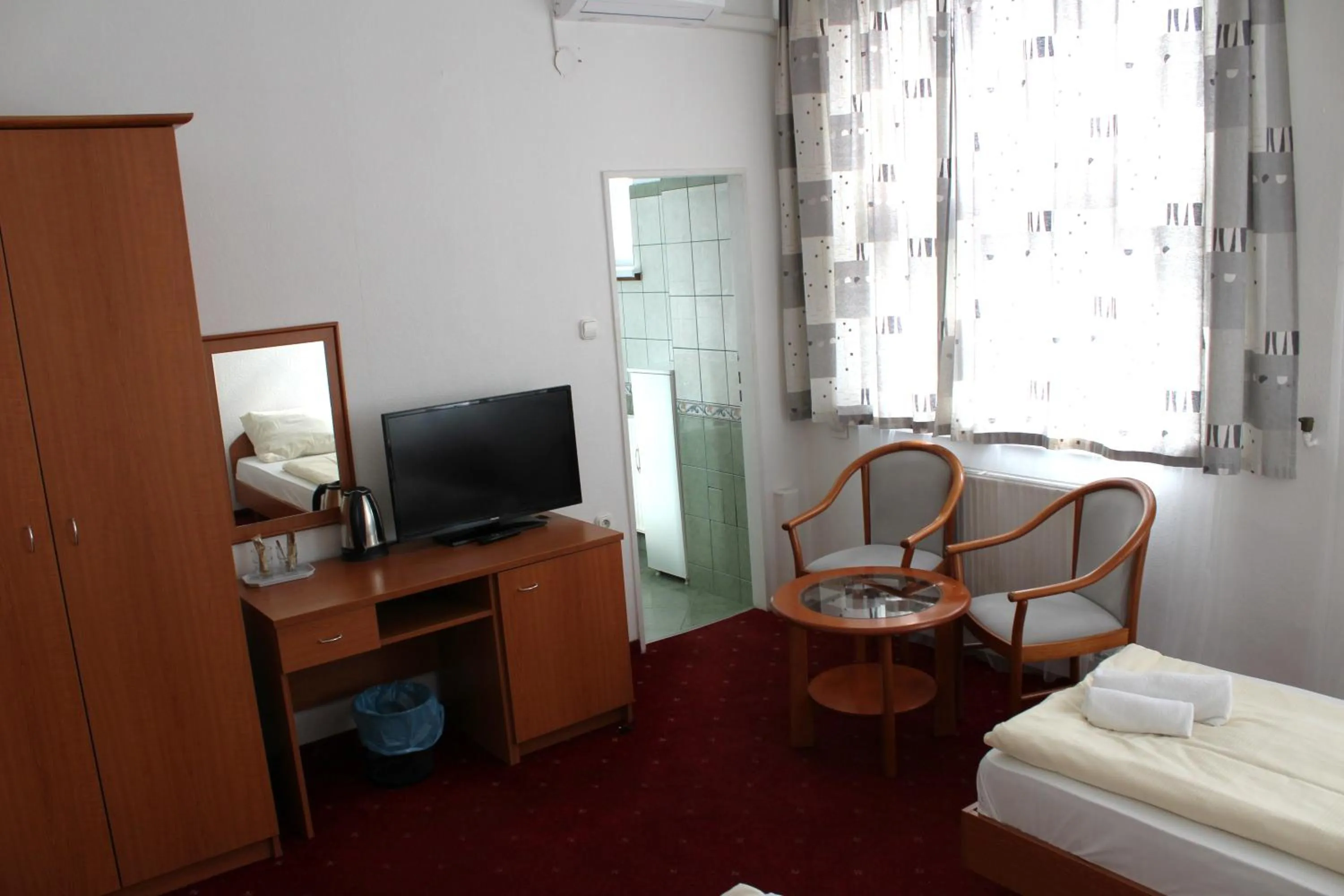 hair dresser, Bed in Broadway City Guesthouse