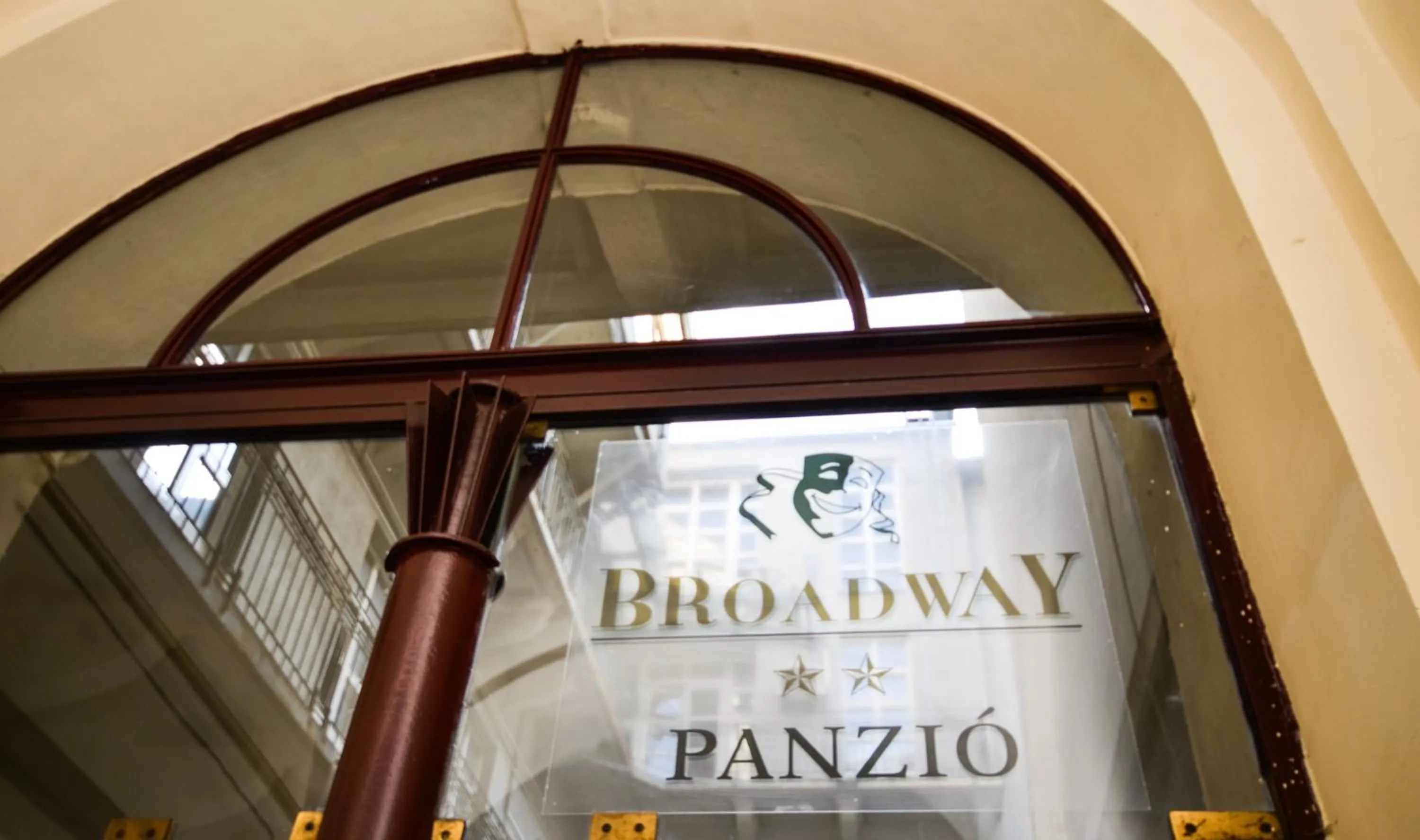 Facade/entrance in Broadway City Guesthouse