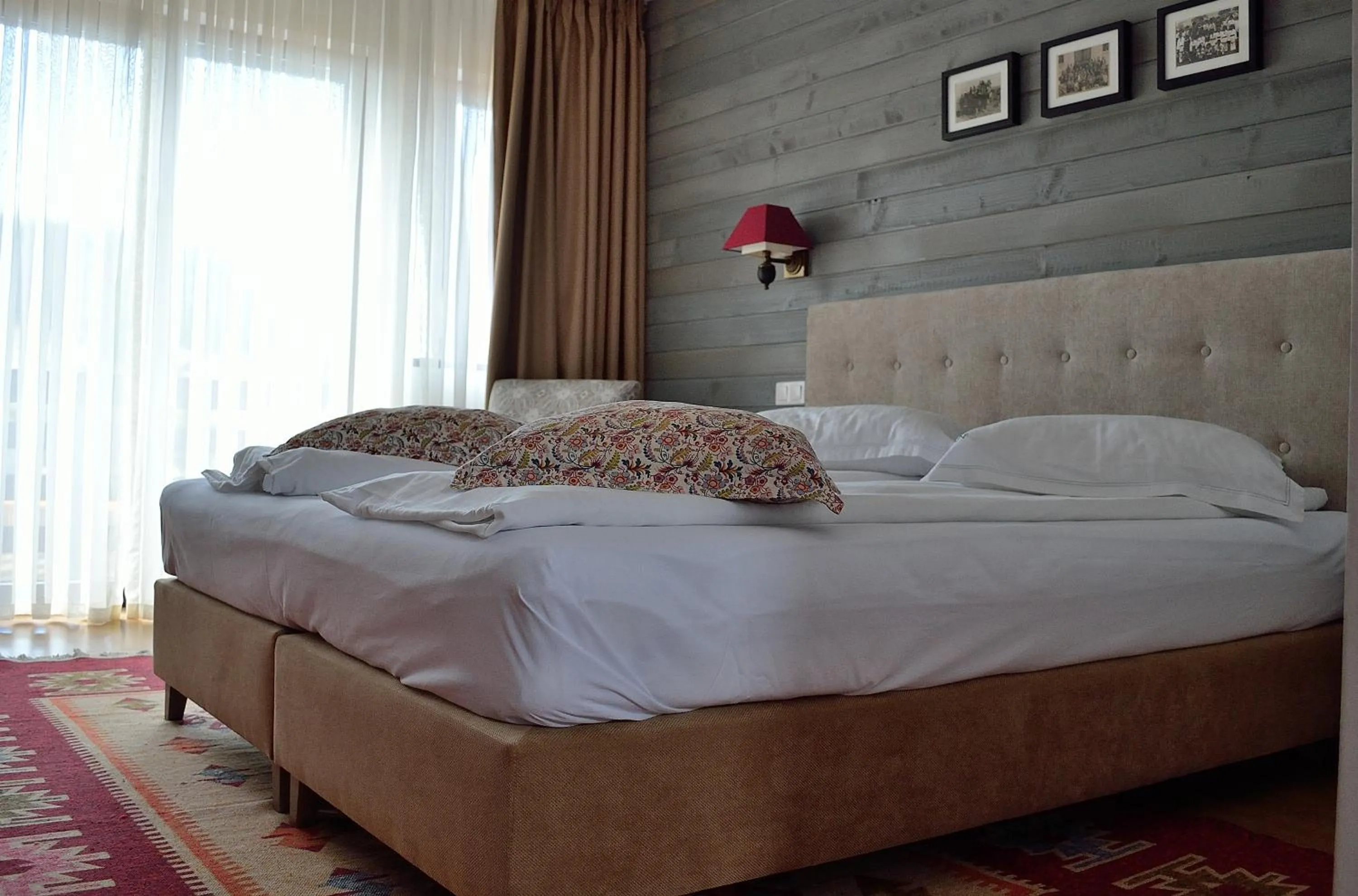 Day, Bed in Casa Muntelui