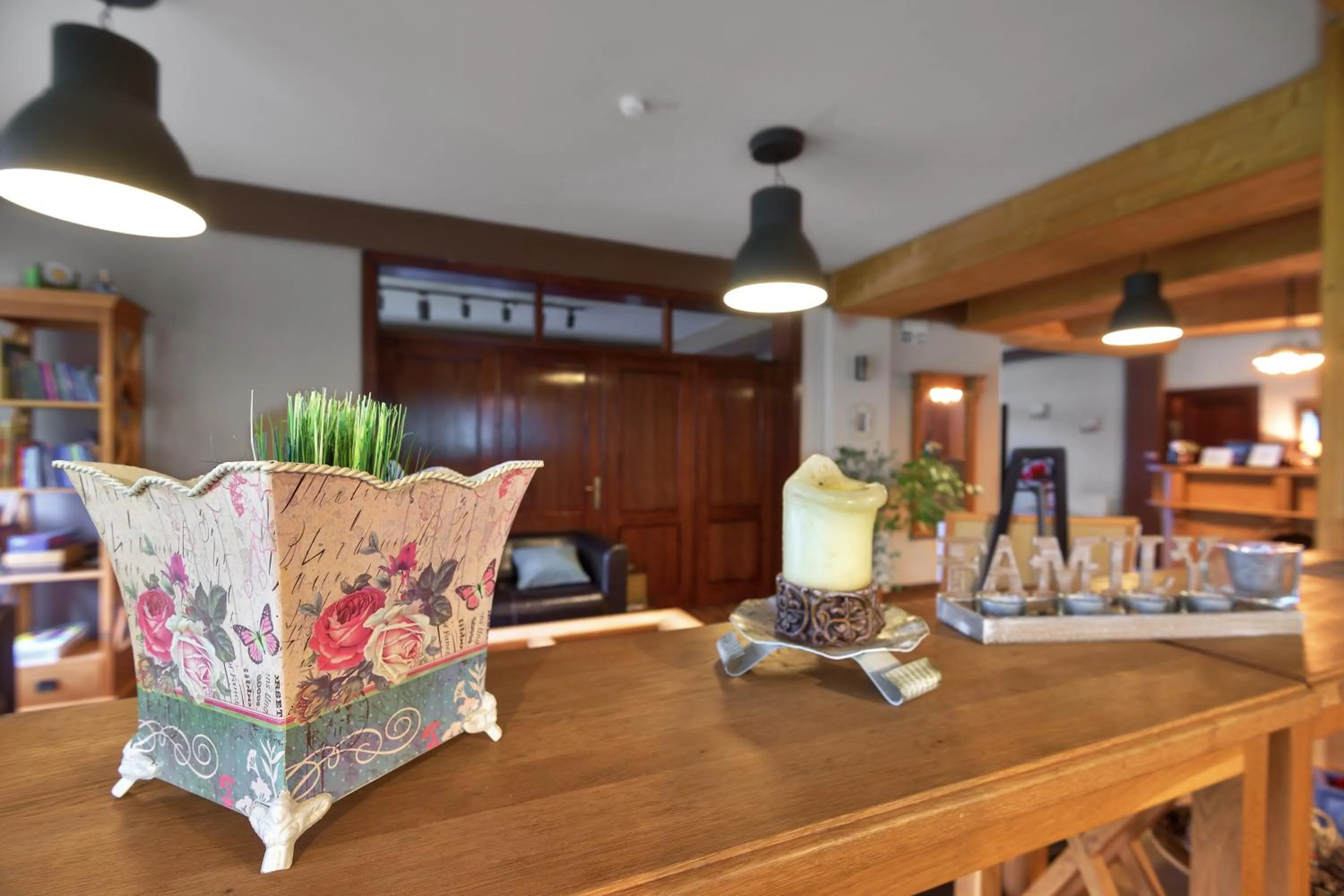 Decorative detail in Casa Muntelui