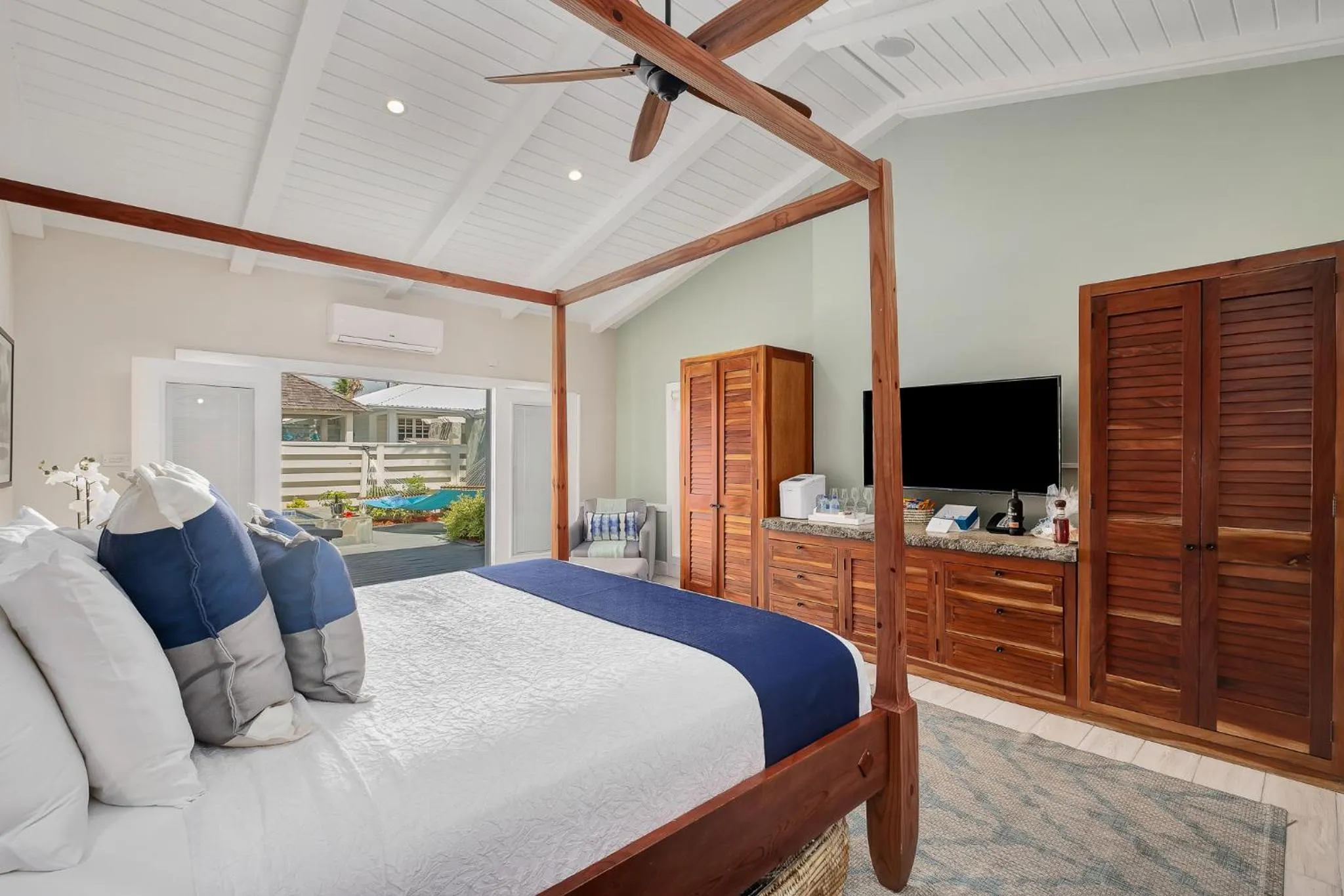 Bedroom, Bed in Serenity at Coconut Bay - All Inclusive