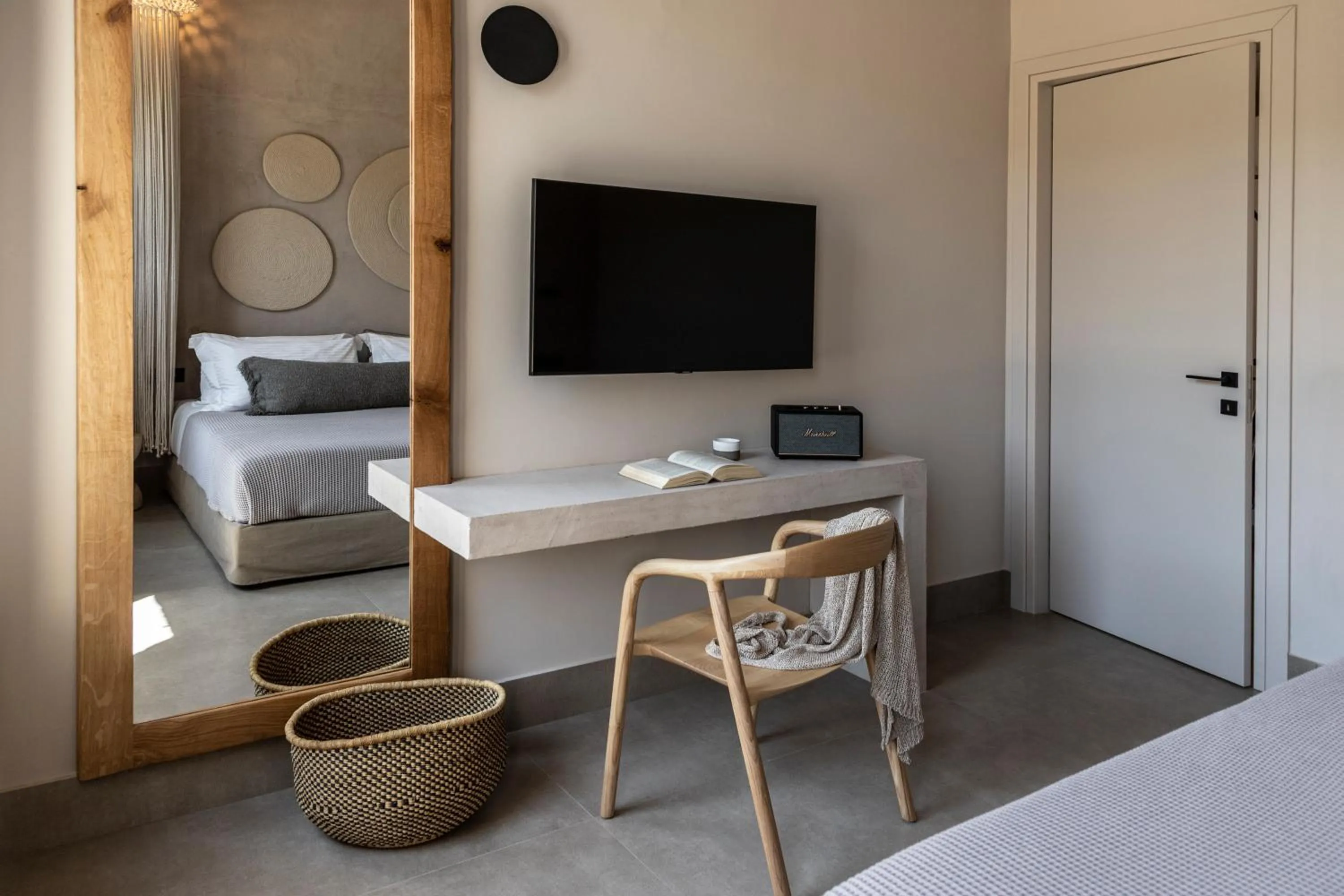 Bed in Nikoleta Luxury Villa