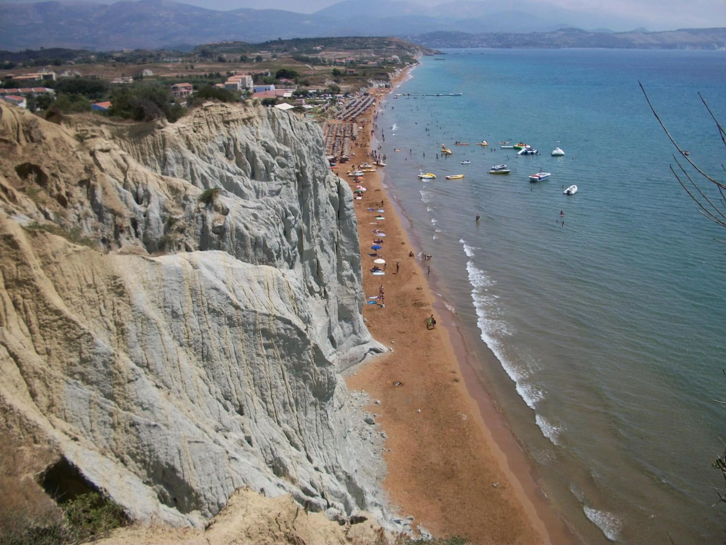 Beach in Zest @ xi beach