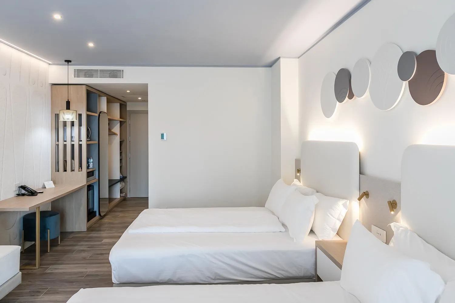 Bedroom, Bed in Mediterranee Family Hotel & Spa