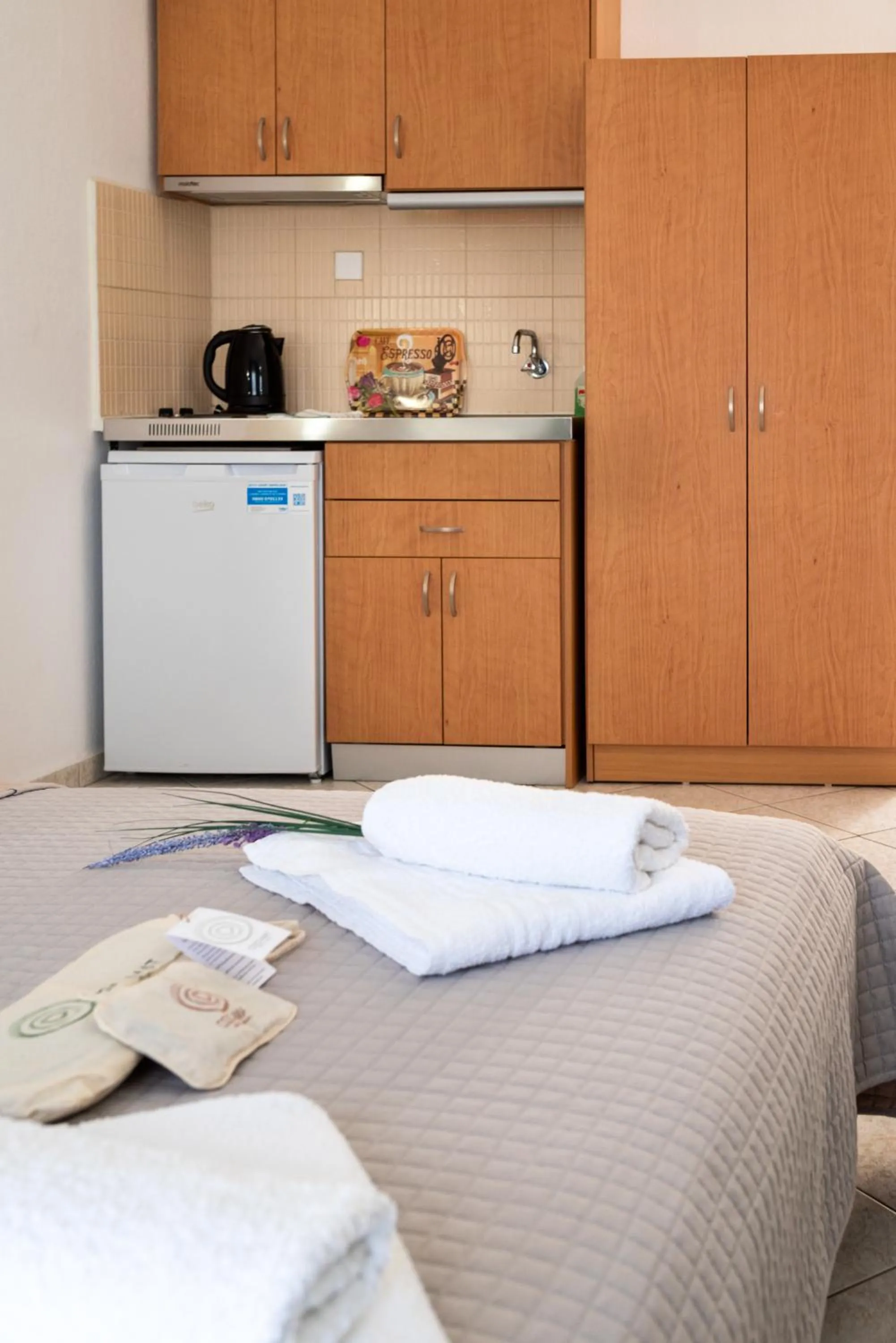 Kitchen or kitchenette in House Elena