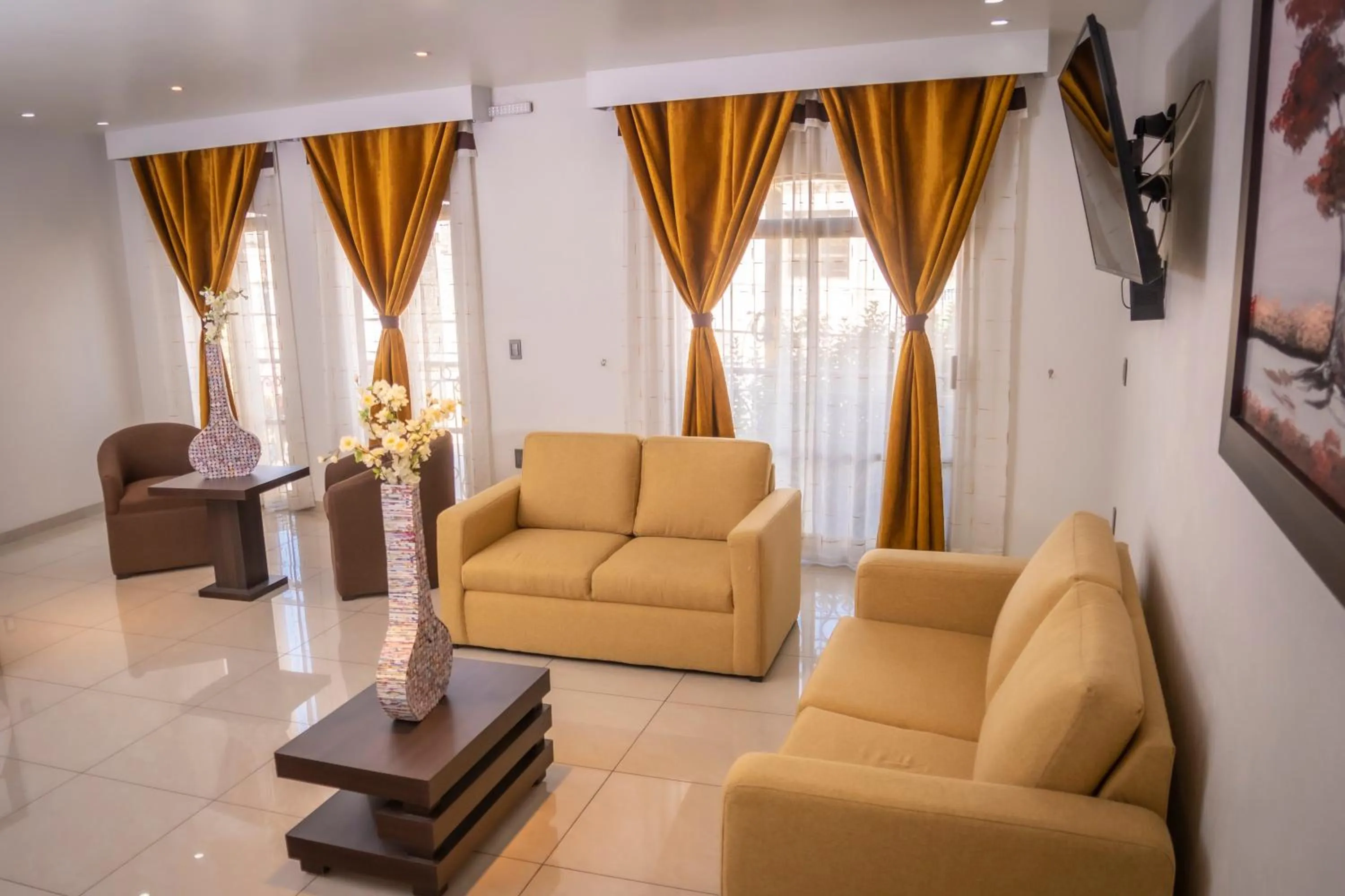 TV and multimedia in Hotel SanJo