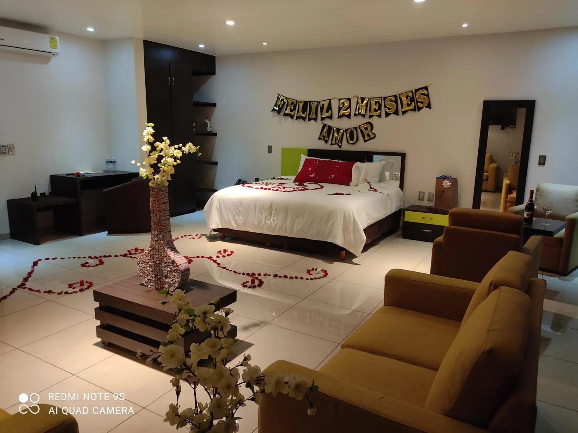 Photo of the whole room, Bed in Hotel SanJo