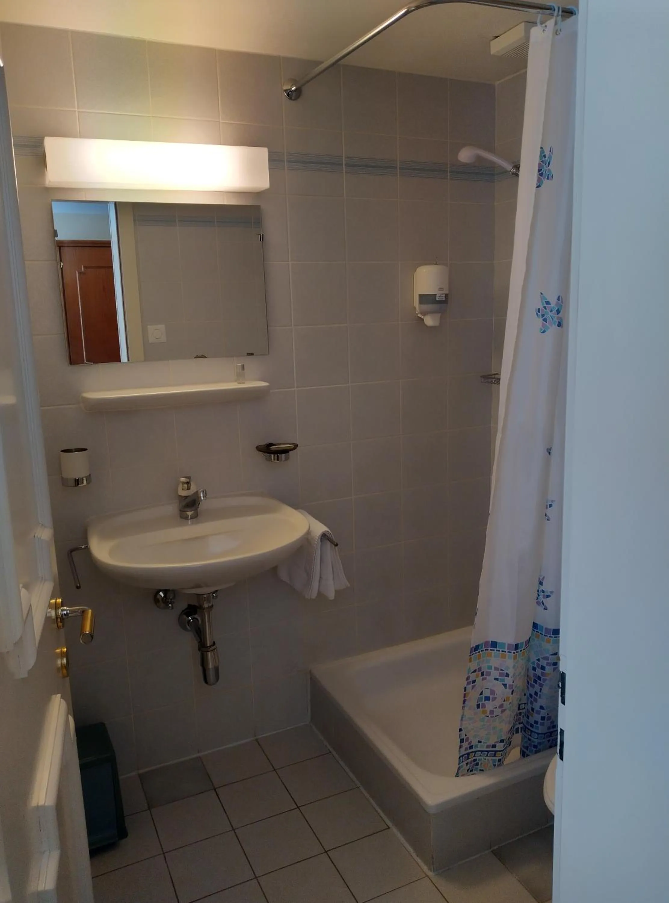 Bathroom in Albergo Faido