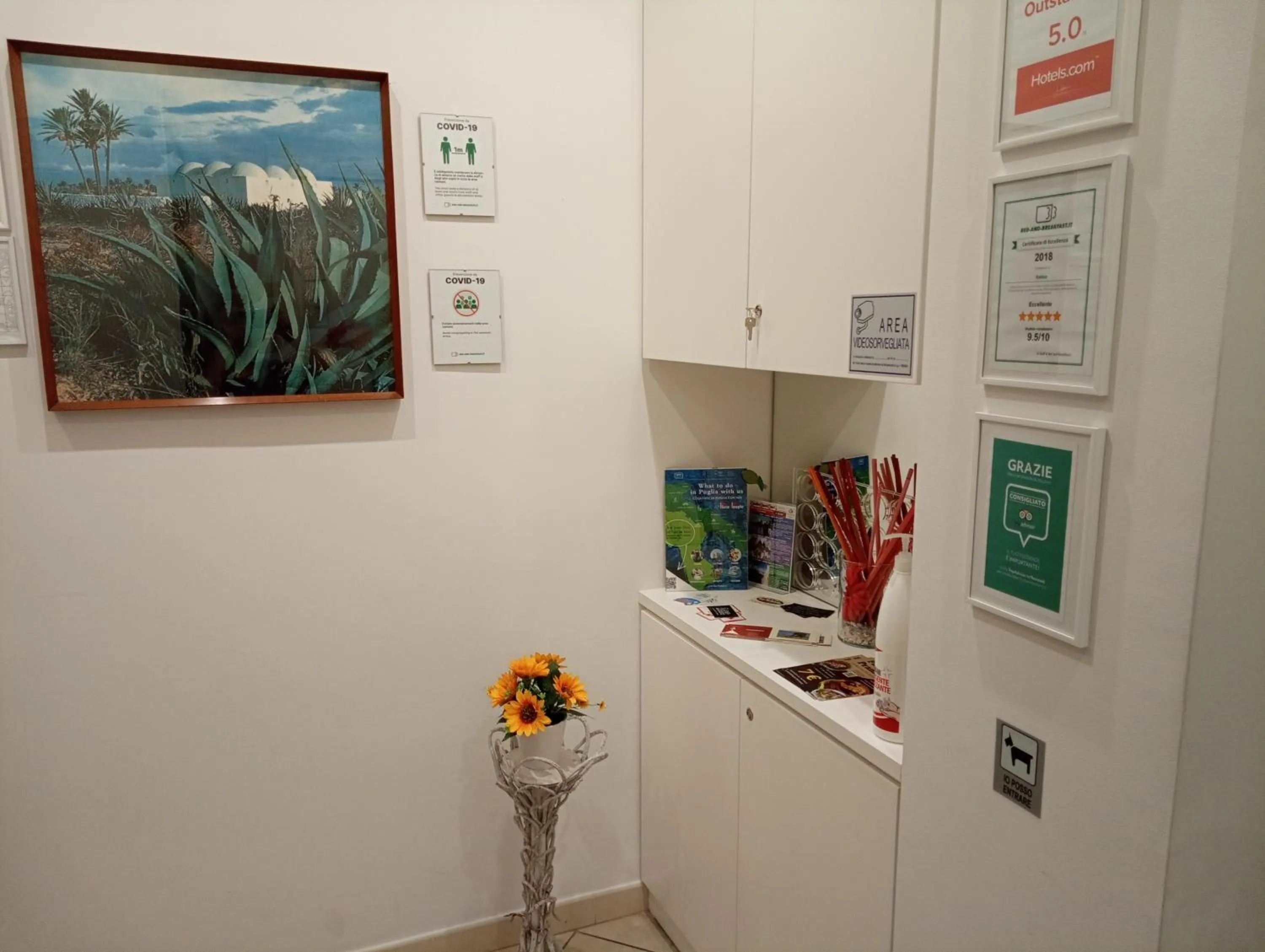 Decorative detail in Kaktus B&B