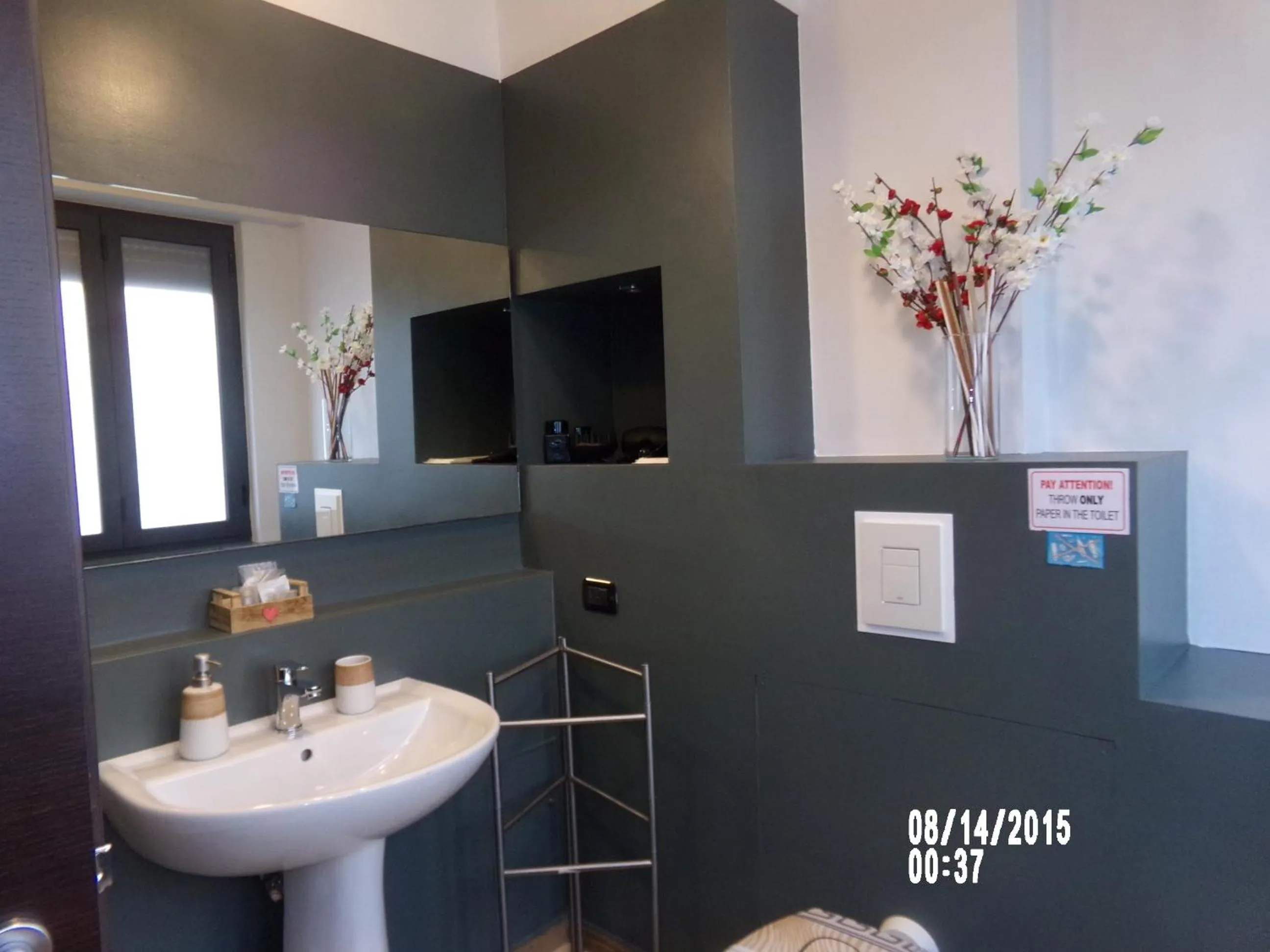 Toilet in Kaktus B&B