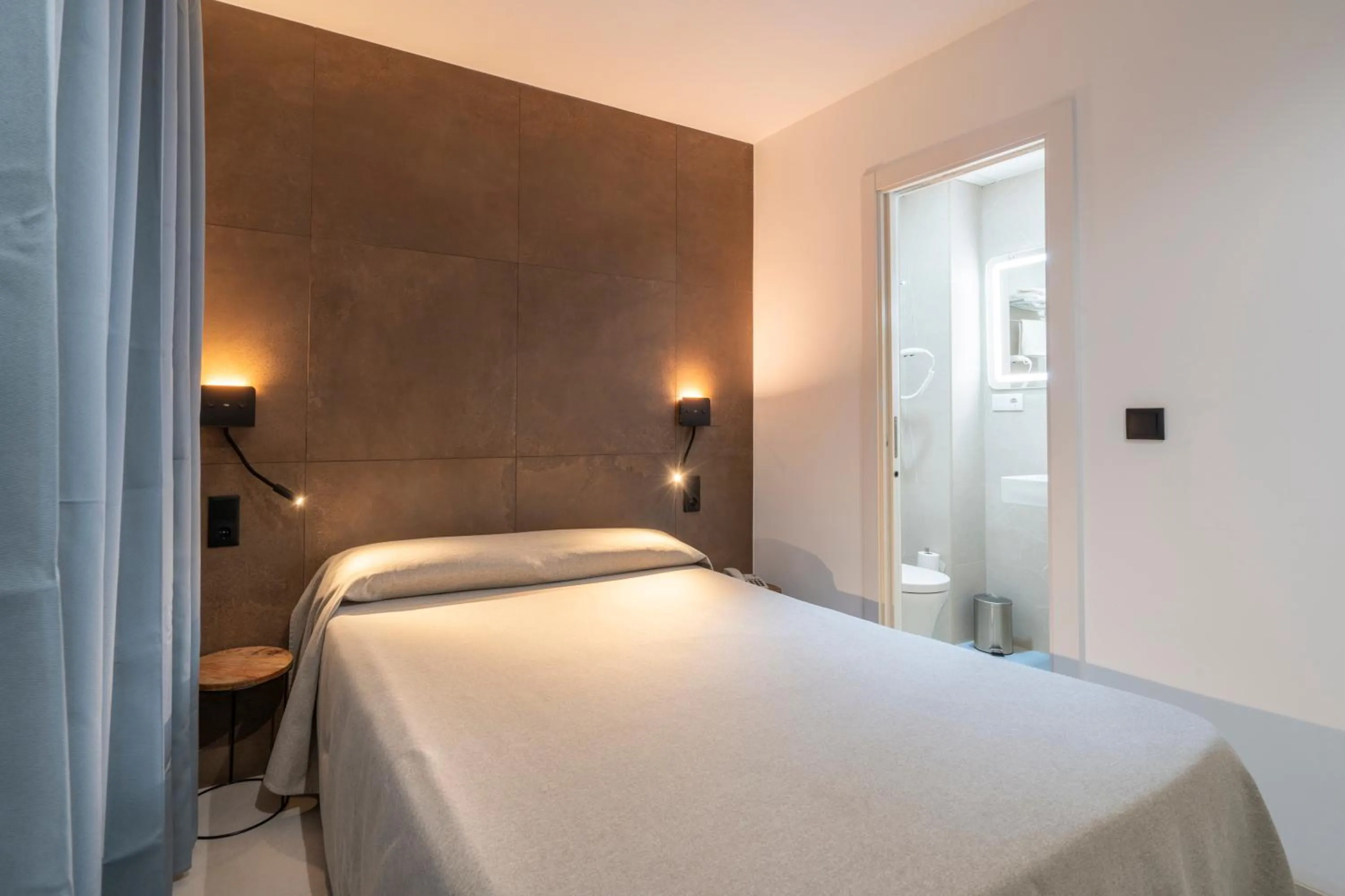 Bed in Hostal Pensimar