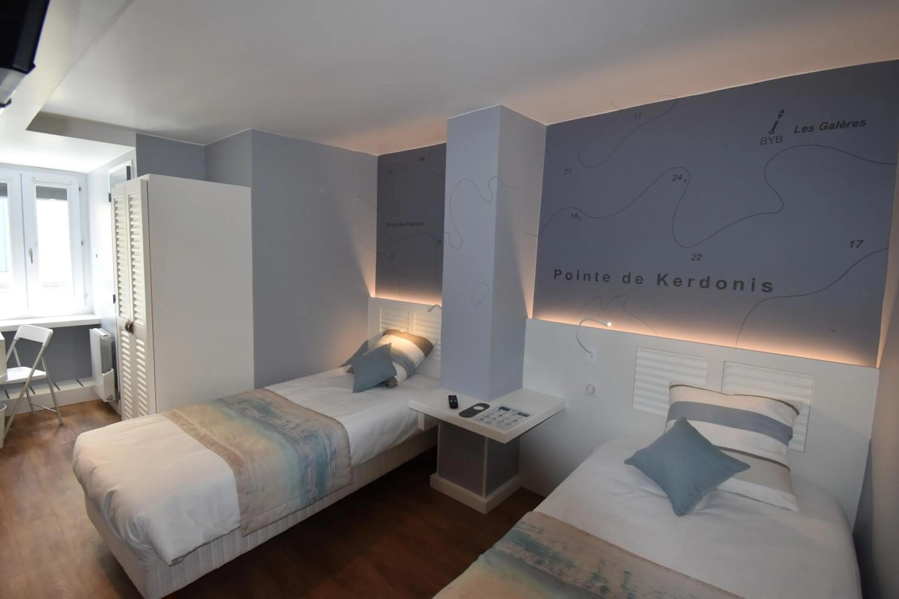 Bed in Hotel Atlantique