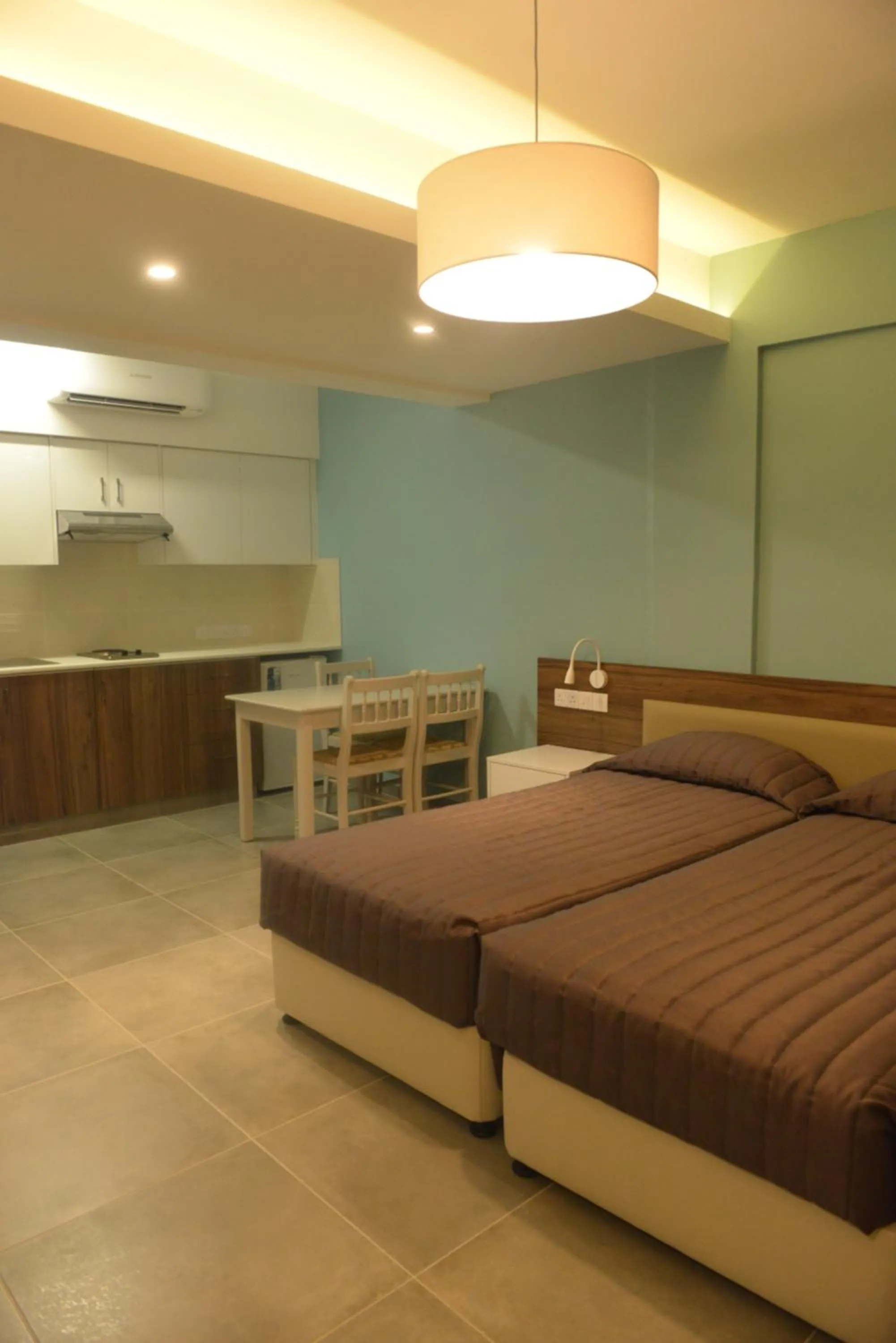 Kitchen or kitchenette, Bed in Sweet Memories Hotel Apts
