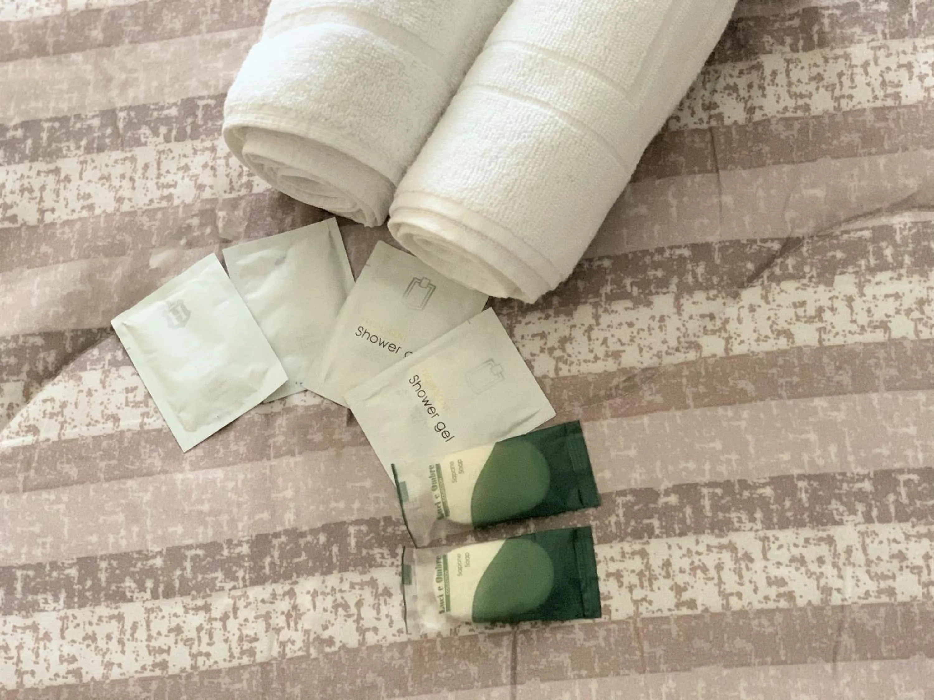 Decorative detail in Albergo Moderno