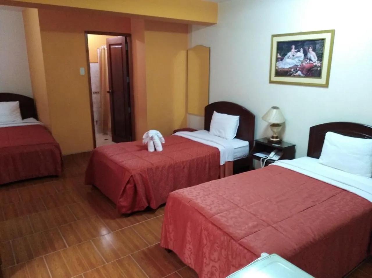 Bed in Hotel Suite Plaza