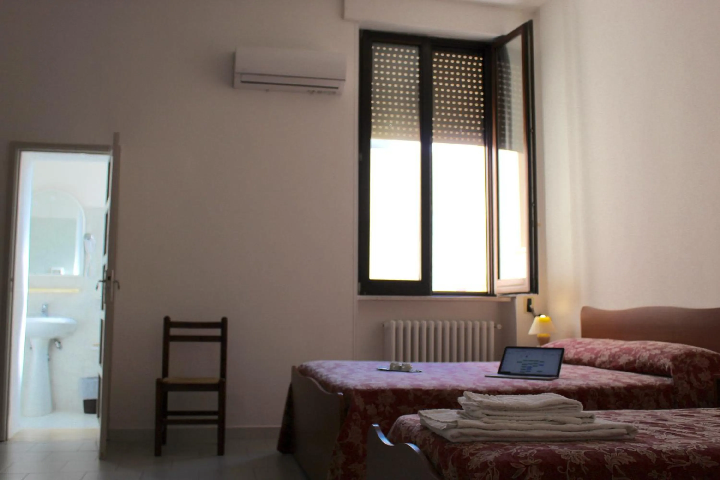 Bed in Albergo Del Santuario