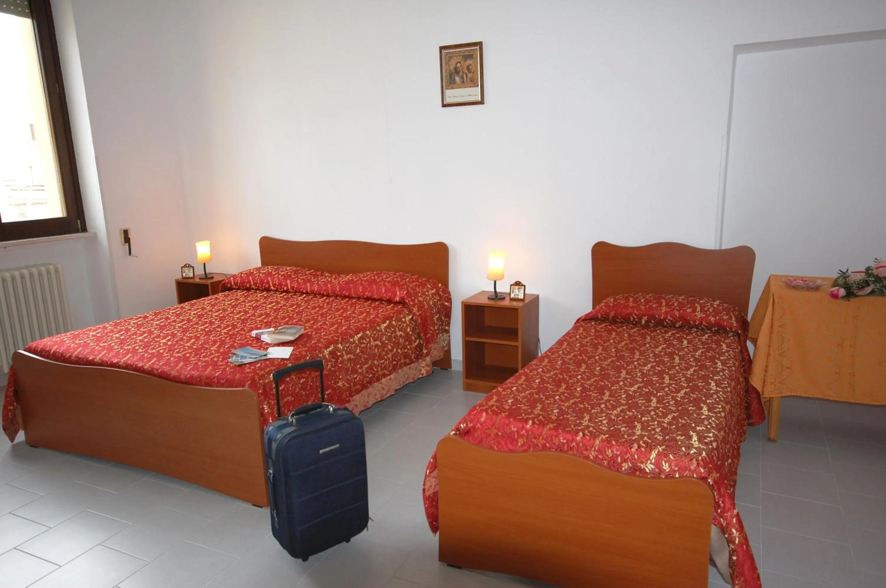 Bed in Albergo Del Santuario