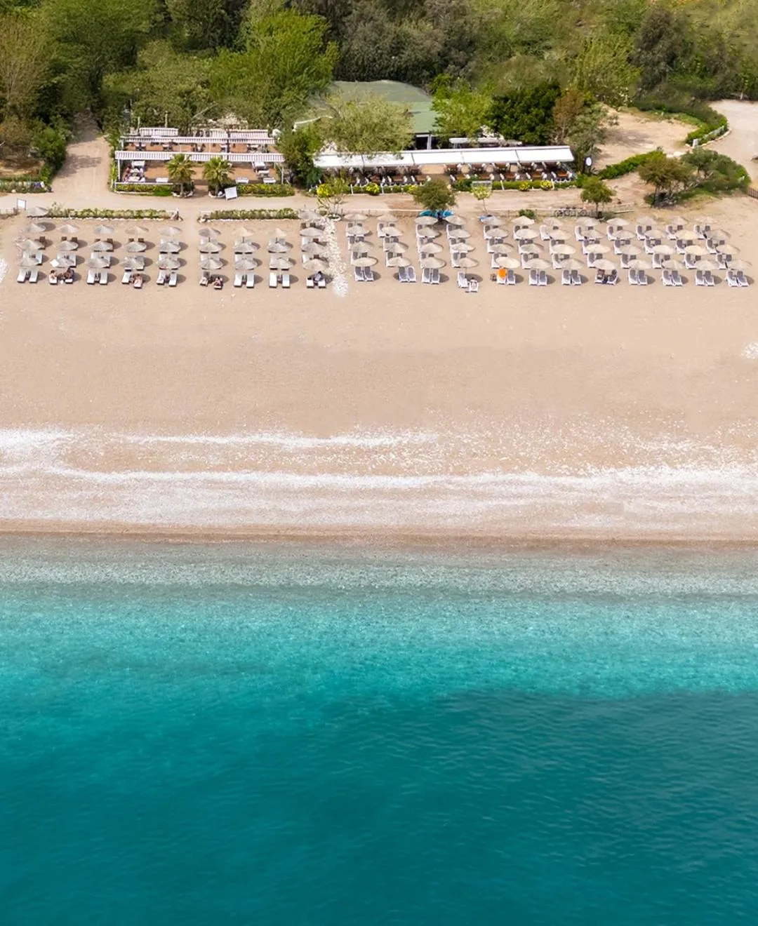 Restaurant/places to eat in Villa Lukka