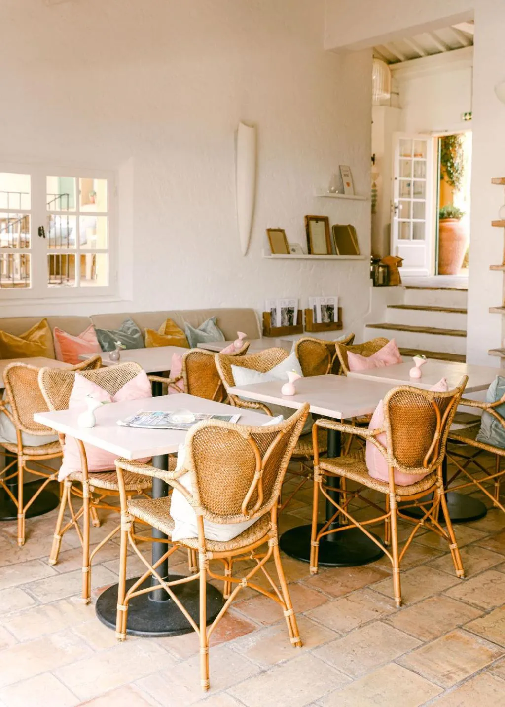 Dining area in La Bastide d'Antoine
