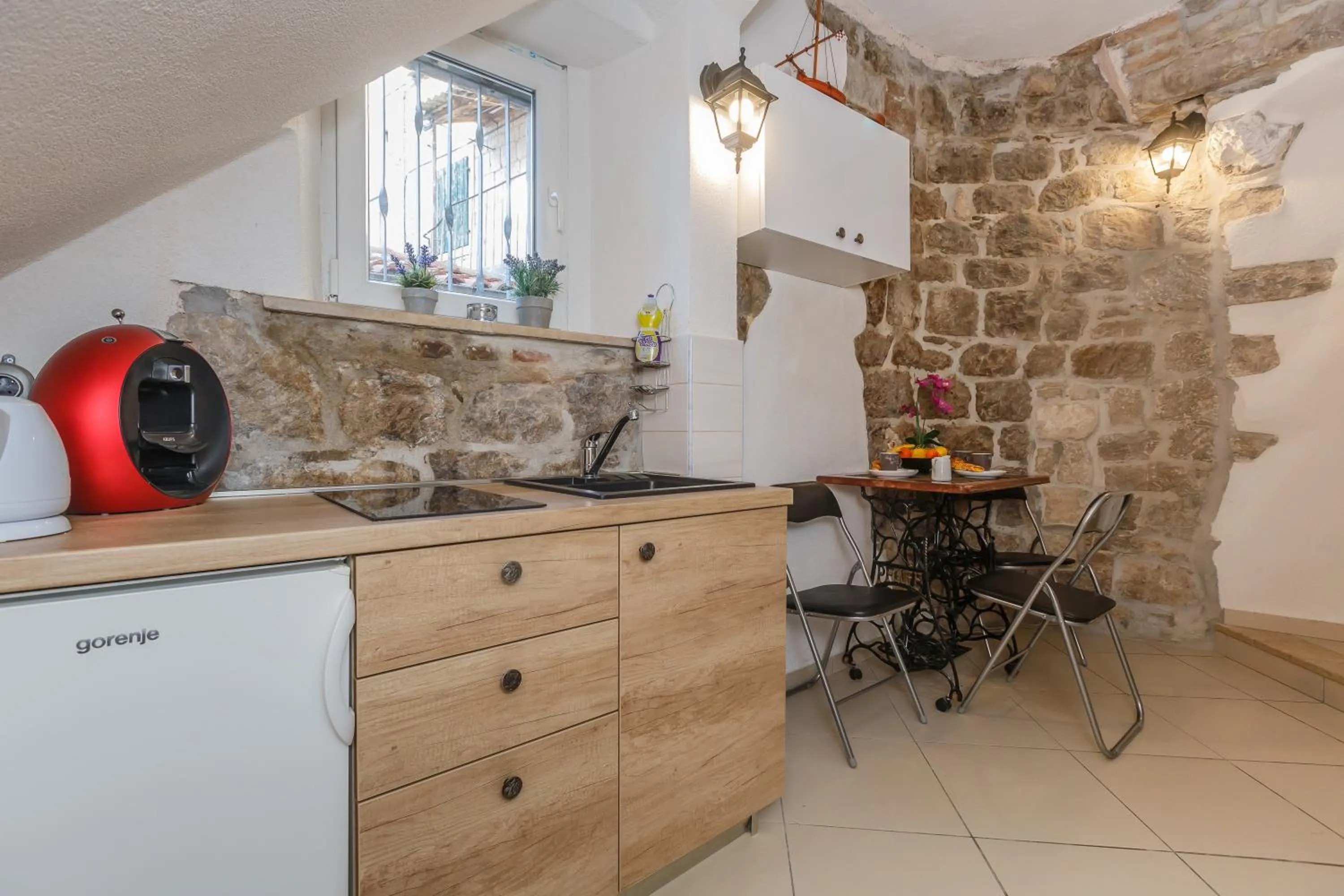 Coffee/tea facilities in Villa Spaladium