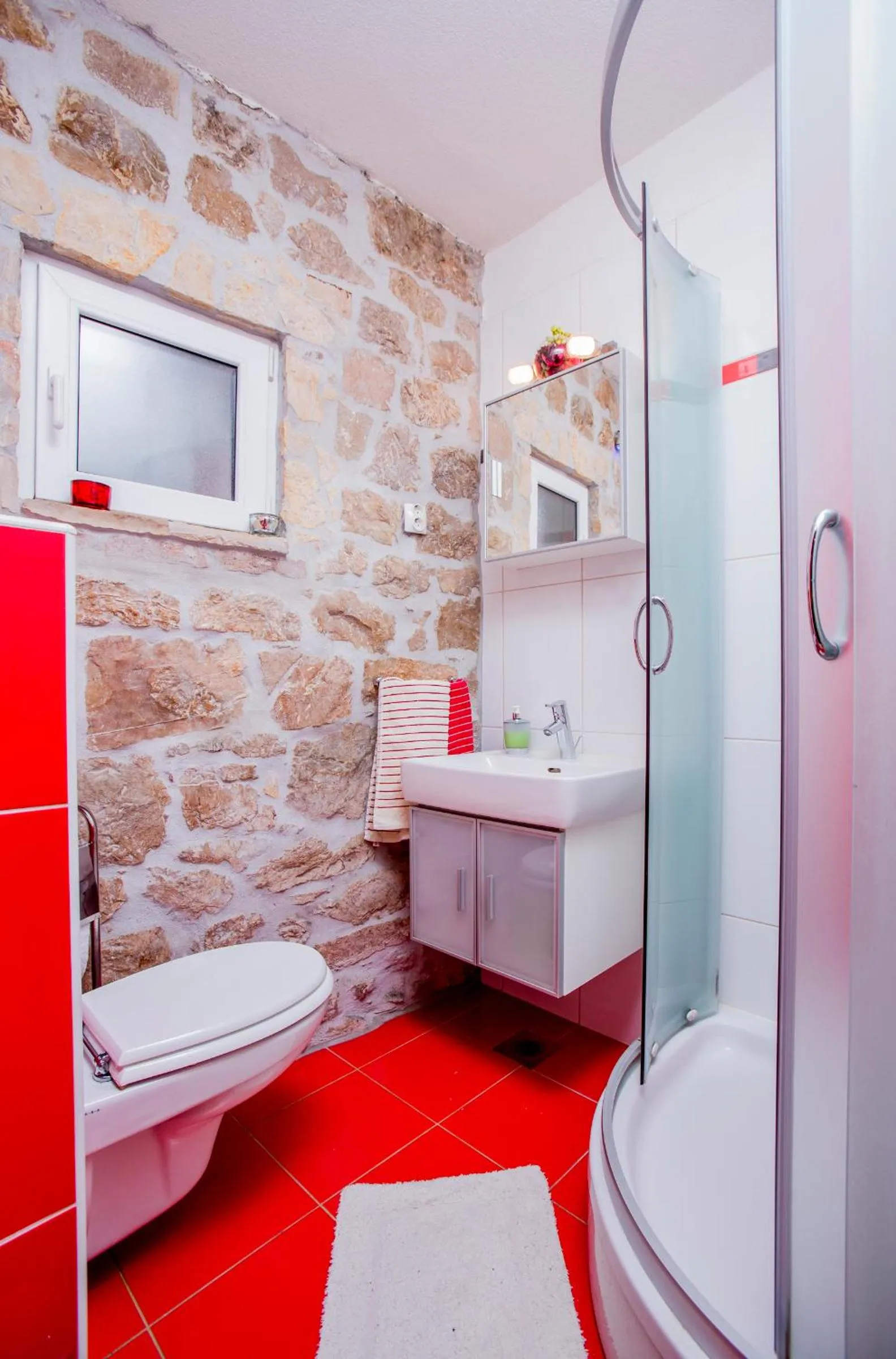 Shower in Villa Spaladium