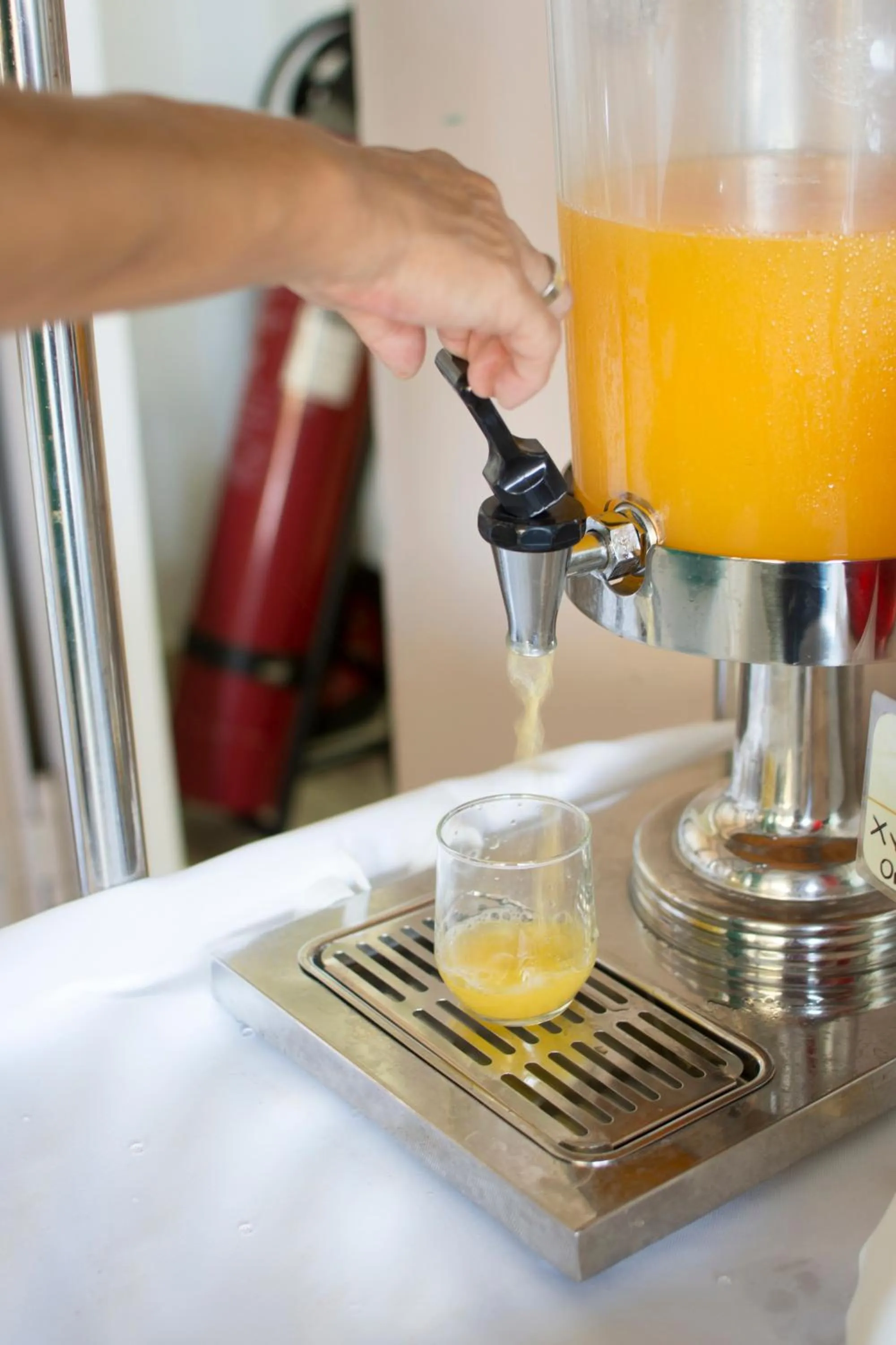 Coffee/tea facilities in Riviera Perdika Hotel