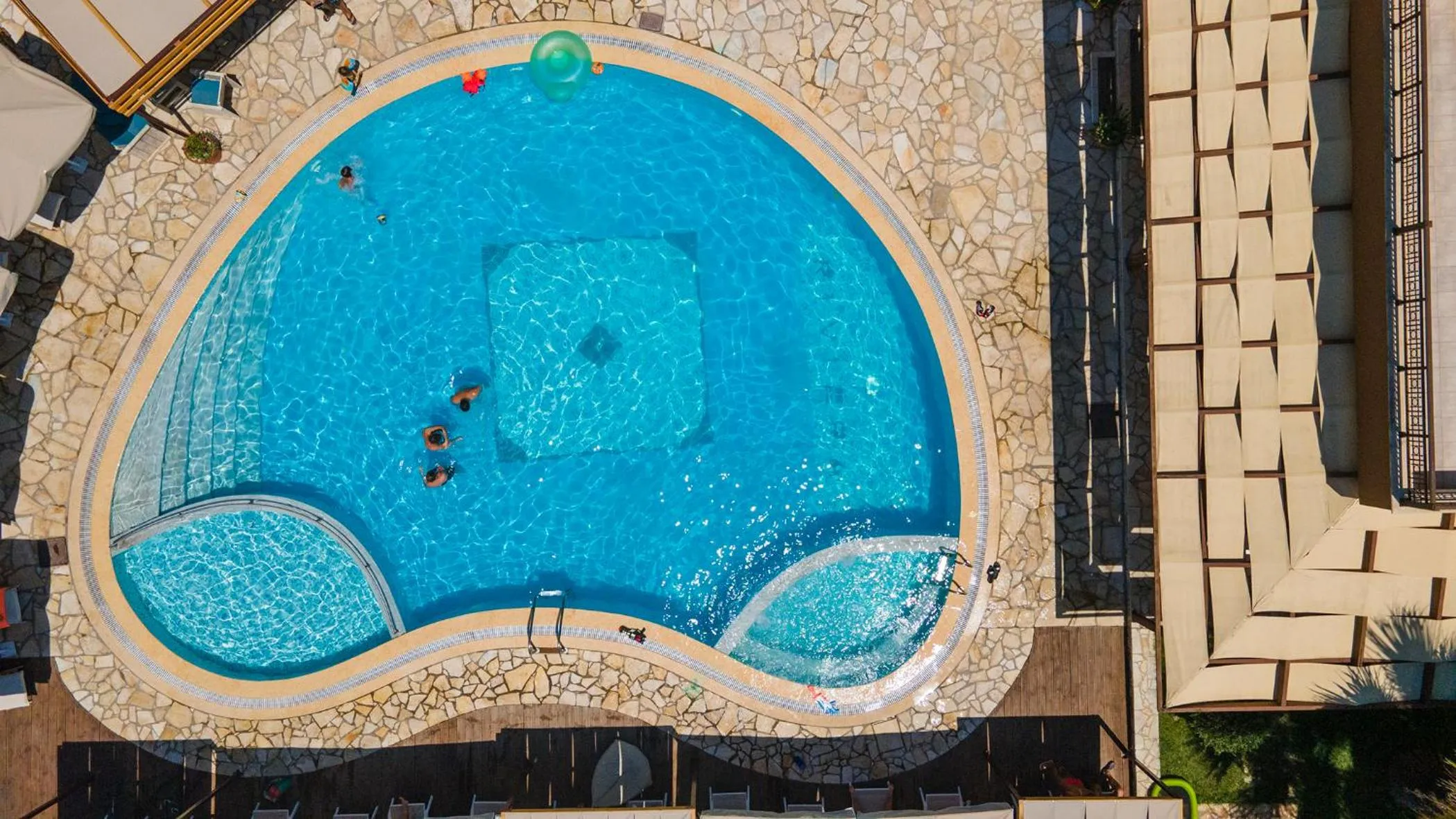Swimming pool in Riviera Perdika Hotel