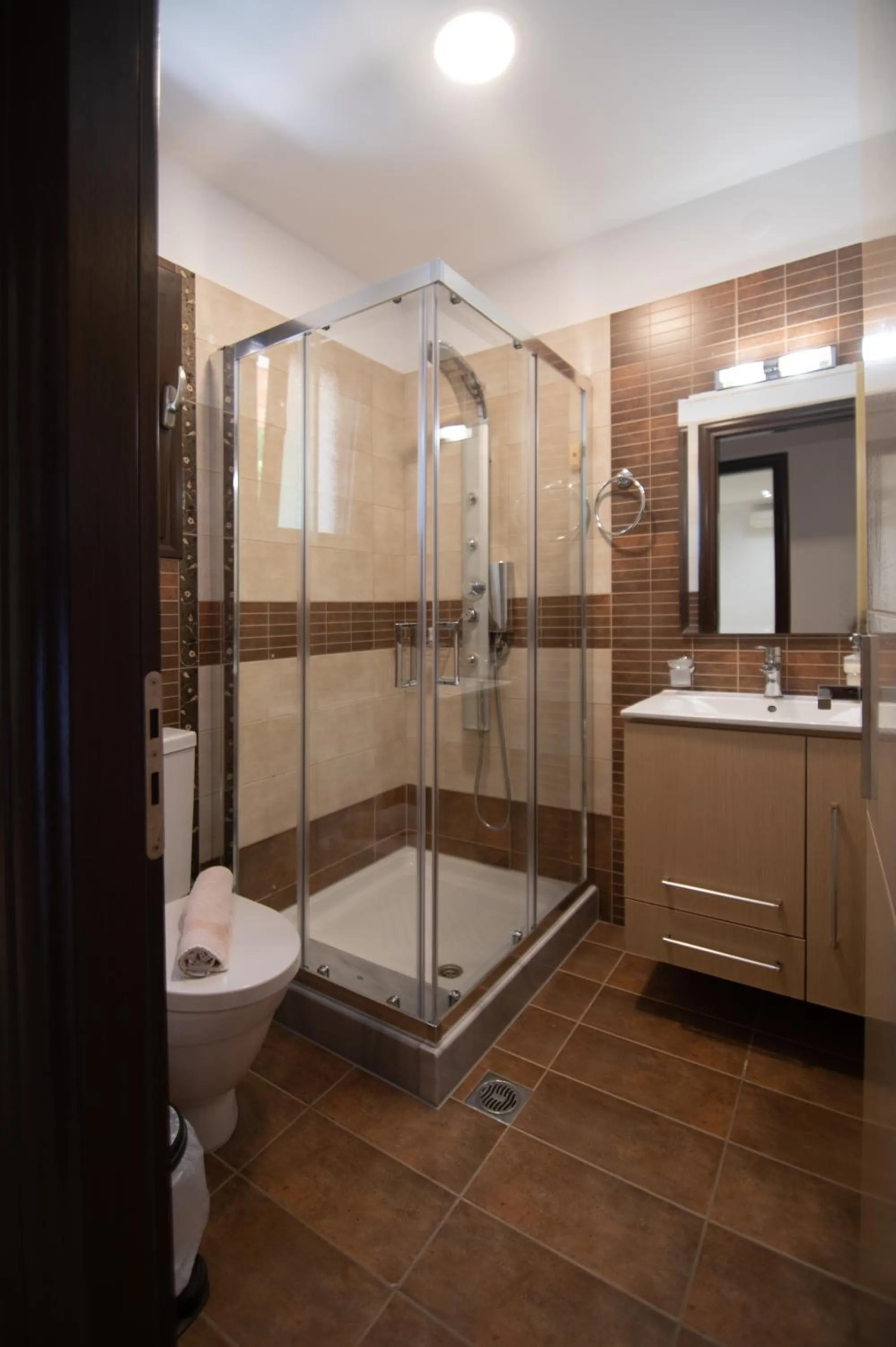 Shower in Riviera Perdika Hotel