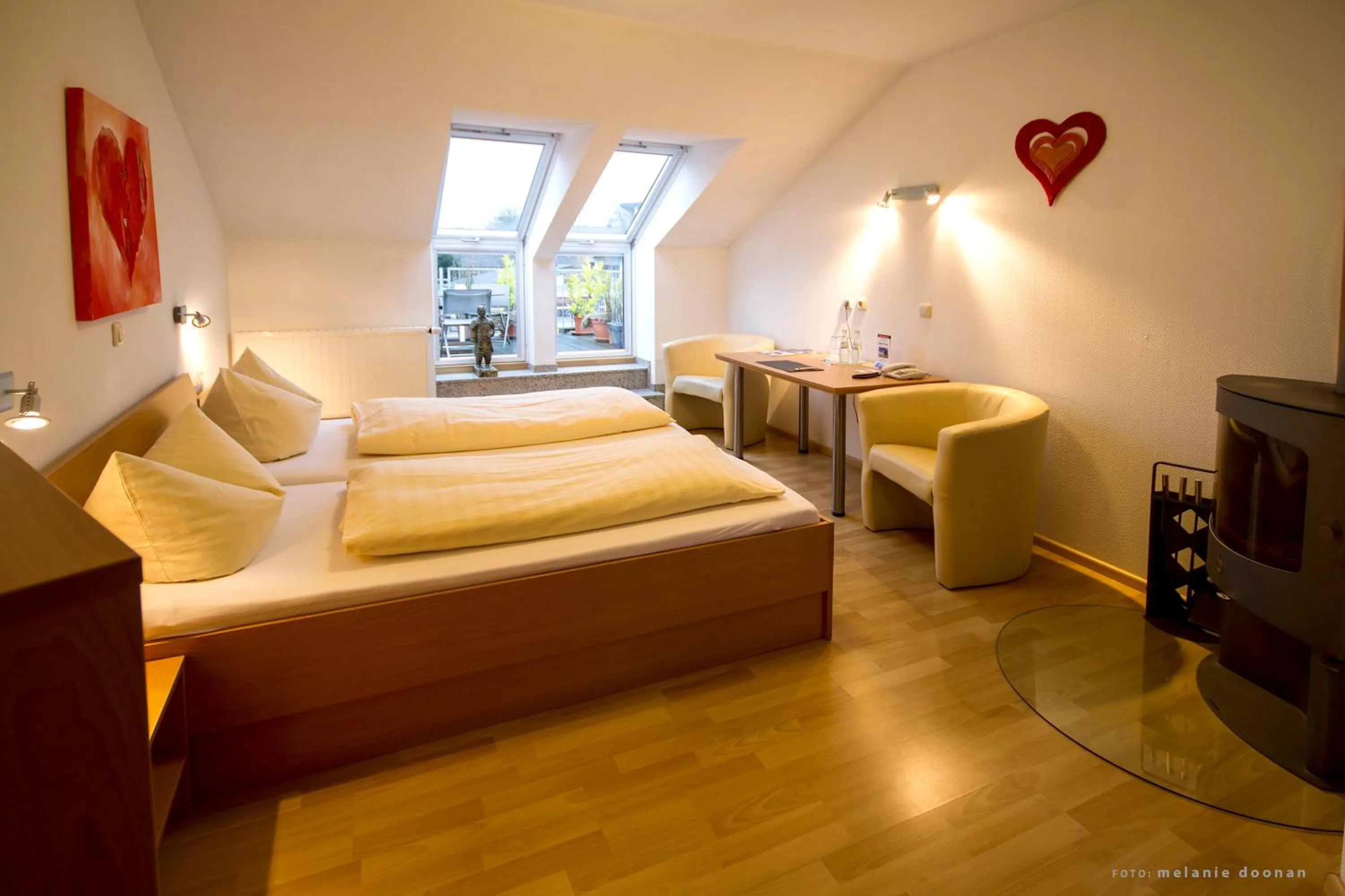 Photo of the whole room, Bed in Hotel-Restaurant Haus Berger