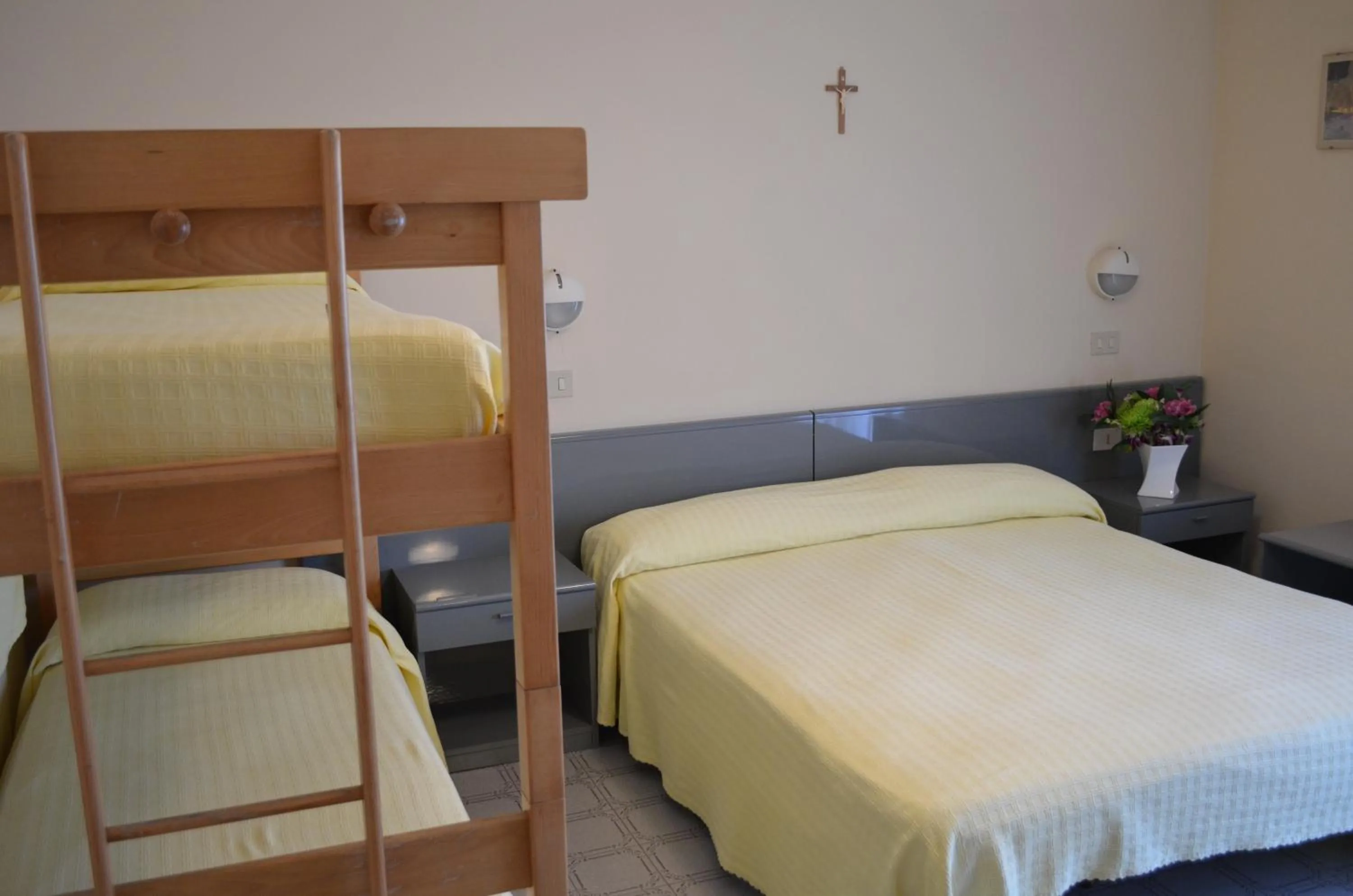 Bed in Hotel Casa Mia