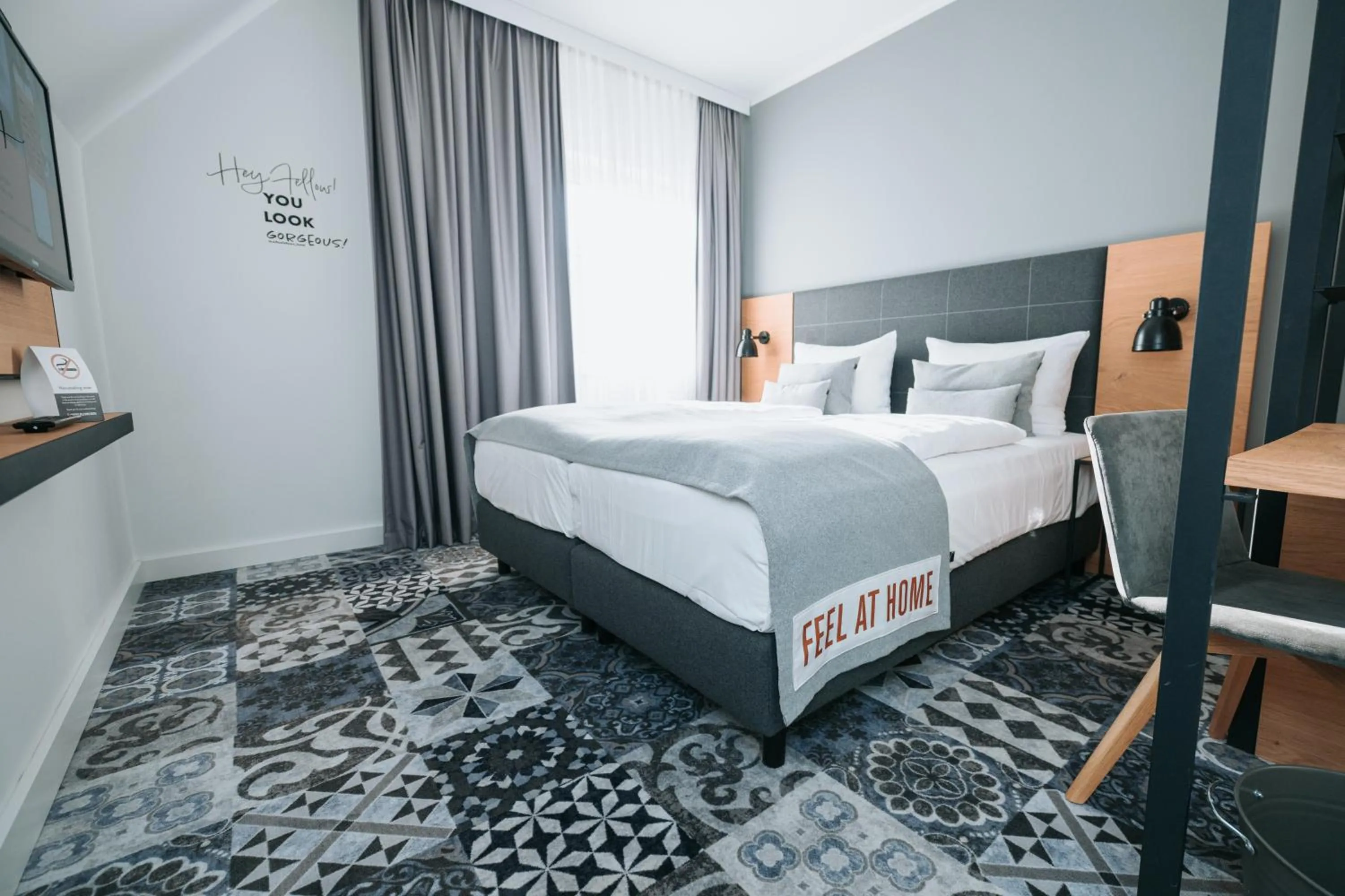 Photo of the whole room, Bed in das seidl - Hotel & Tagung - München West